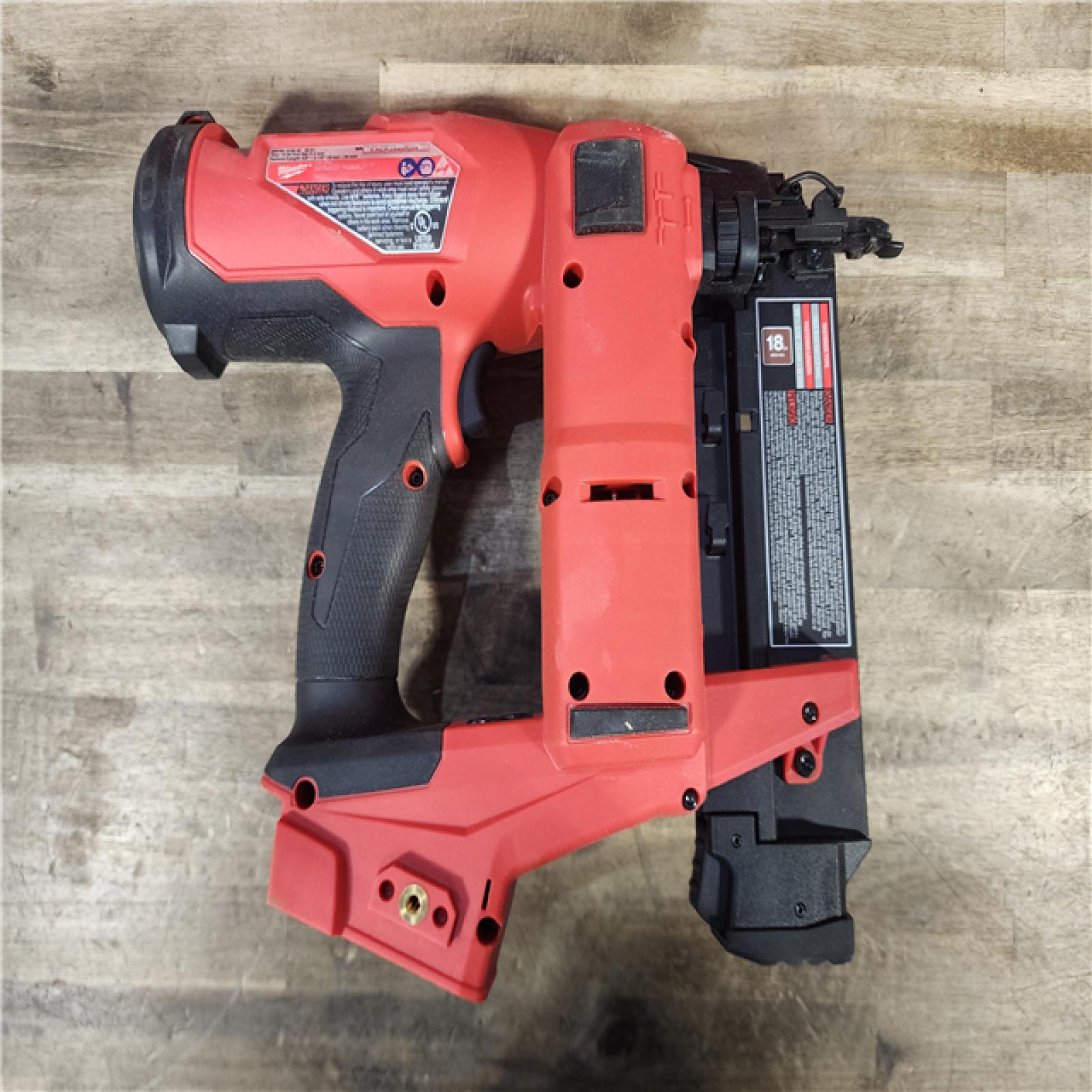 HOUSTON LOCATION - AS-IS Milwaukee M18 Fuel 18V Brushless 18-Gauge Brad Nailer 2746-20 (Bare Tool)