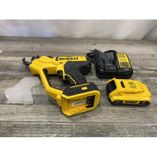AS-IS DEWALT 20V MAX Cordless Battery Powered Pruner Kit