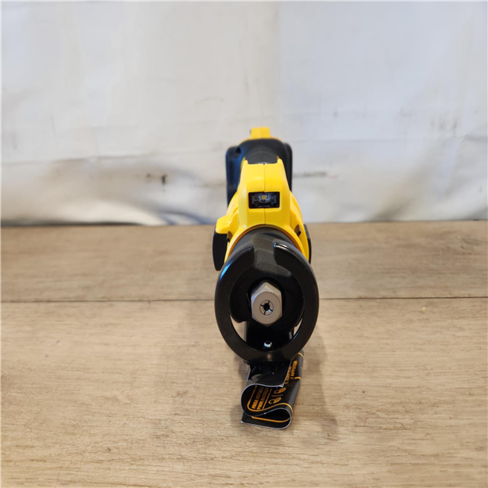 AS-IS- DEWALT 20V MAX Cordless Cut Out Tool