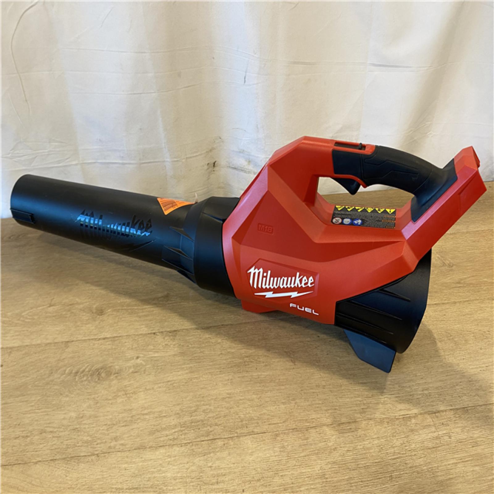 AS-IS Milwaukee FUEL 120 MPH 500 CFM 18V Lithium-Ion Brushless Cordless Handheld Blower (Tool-Only)