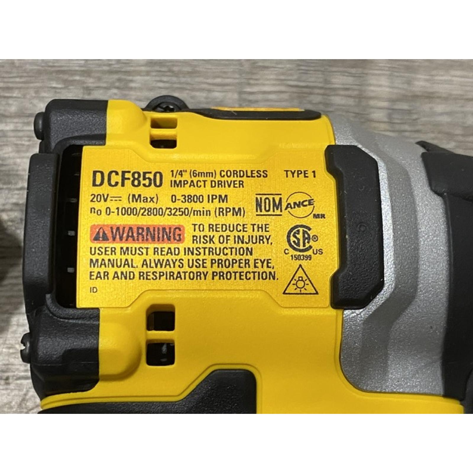 AS-IS DEWALT ATOMIC 20V MAX Lithium-Ion Cordless 2-Tool Combo Kit