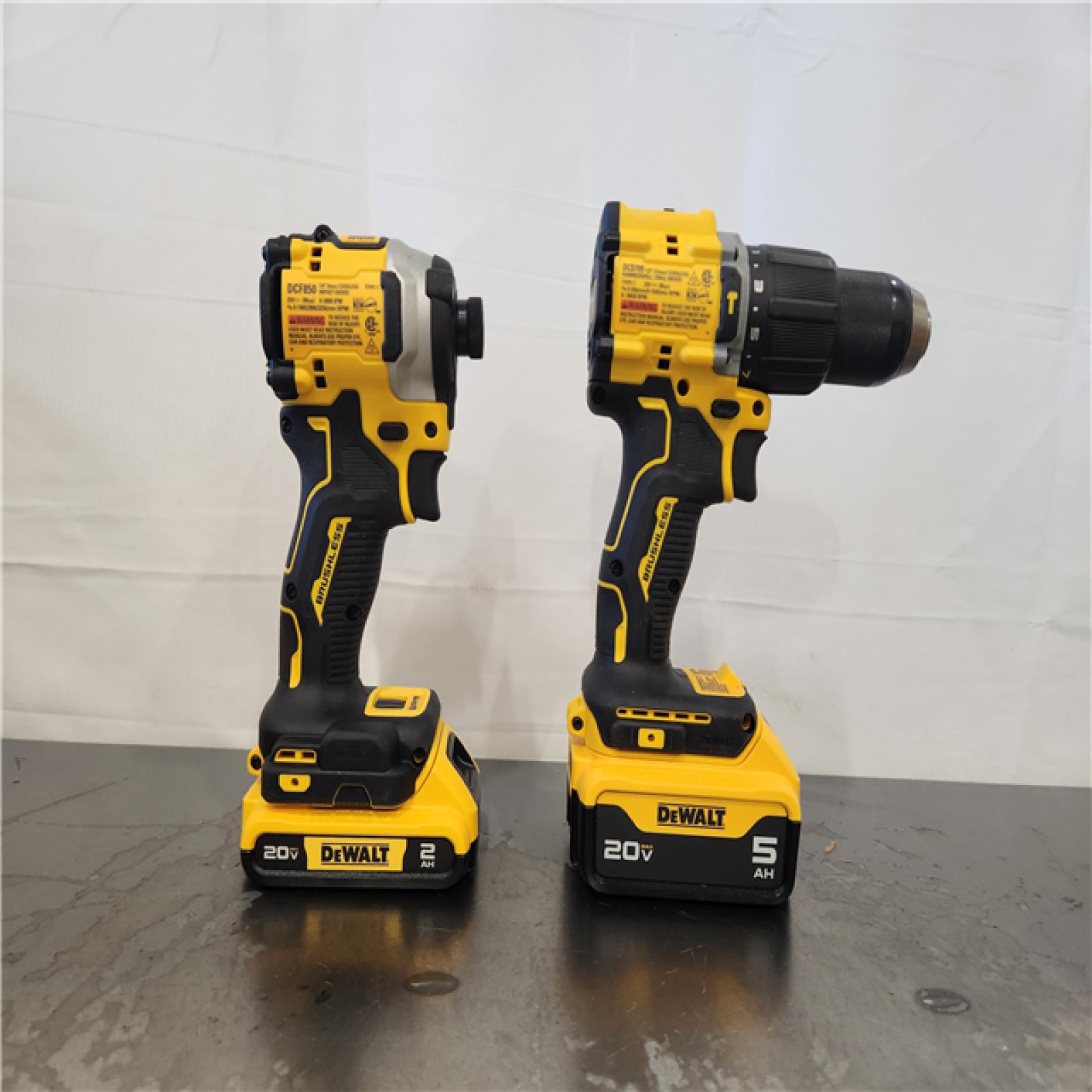 AS-IS- DeWalt 2-Tool Combo Kit W/ (2) BATTERY & CHARGER