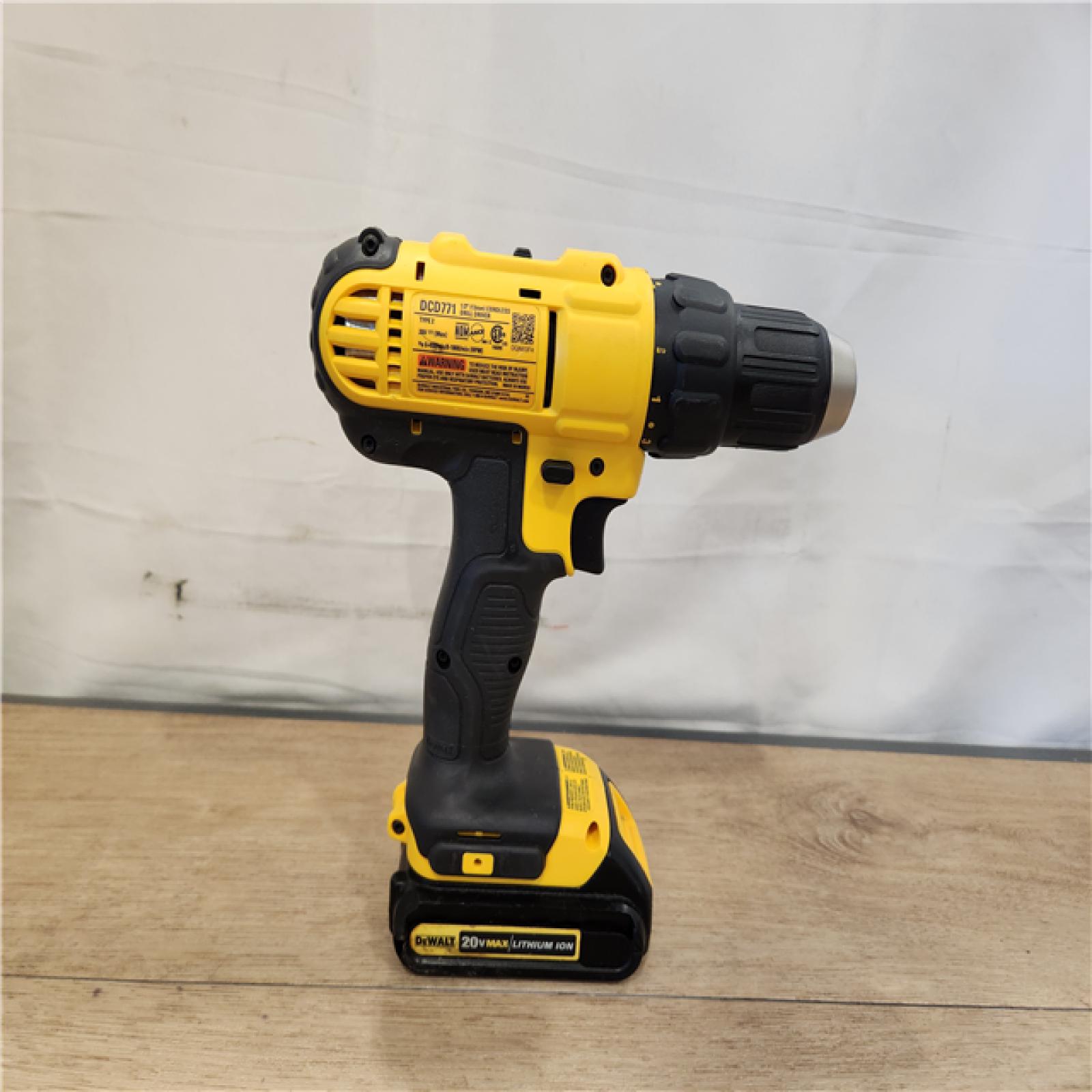 AS-IS- 20V MAX Cordless 1/2 in. Drill/Driver  (2) 20V 1.3Ah Batteries  Charger and Bag