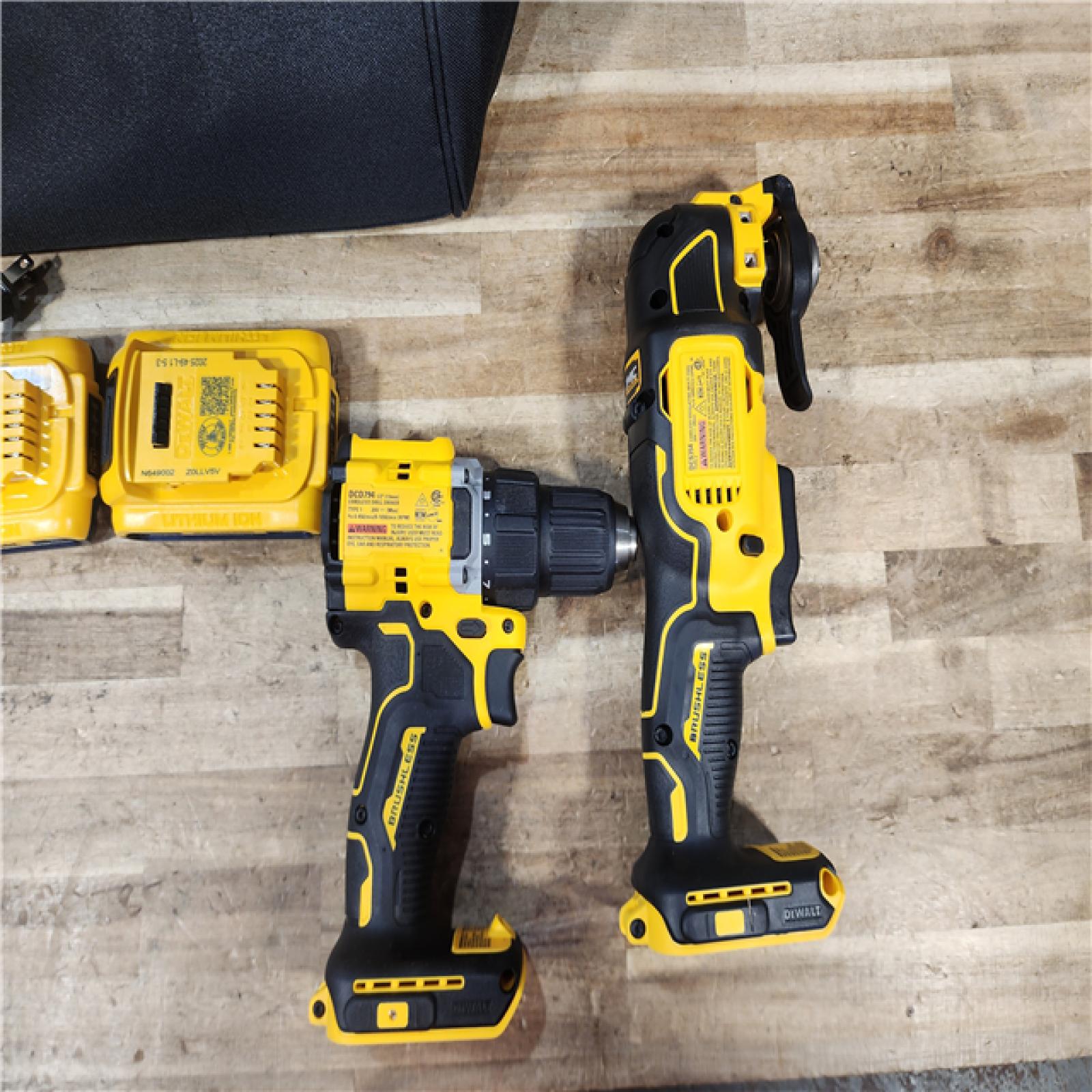 HOUSTON LOCATION - AS - IS DEWALT ATOMIC 20-Volt Lithium-Ion Cordless Brushless (2-Tool) Combo Kit