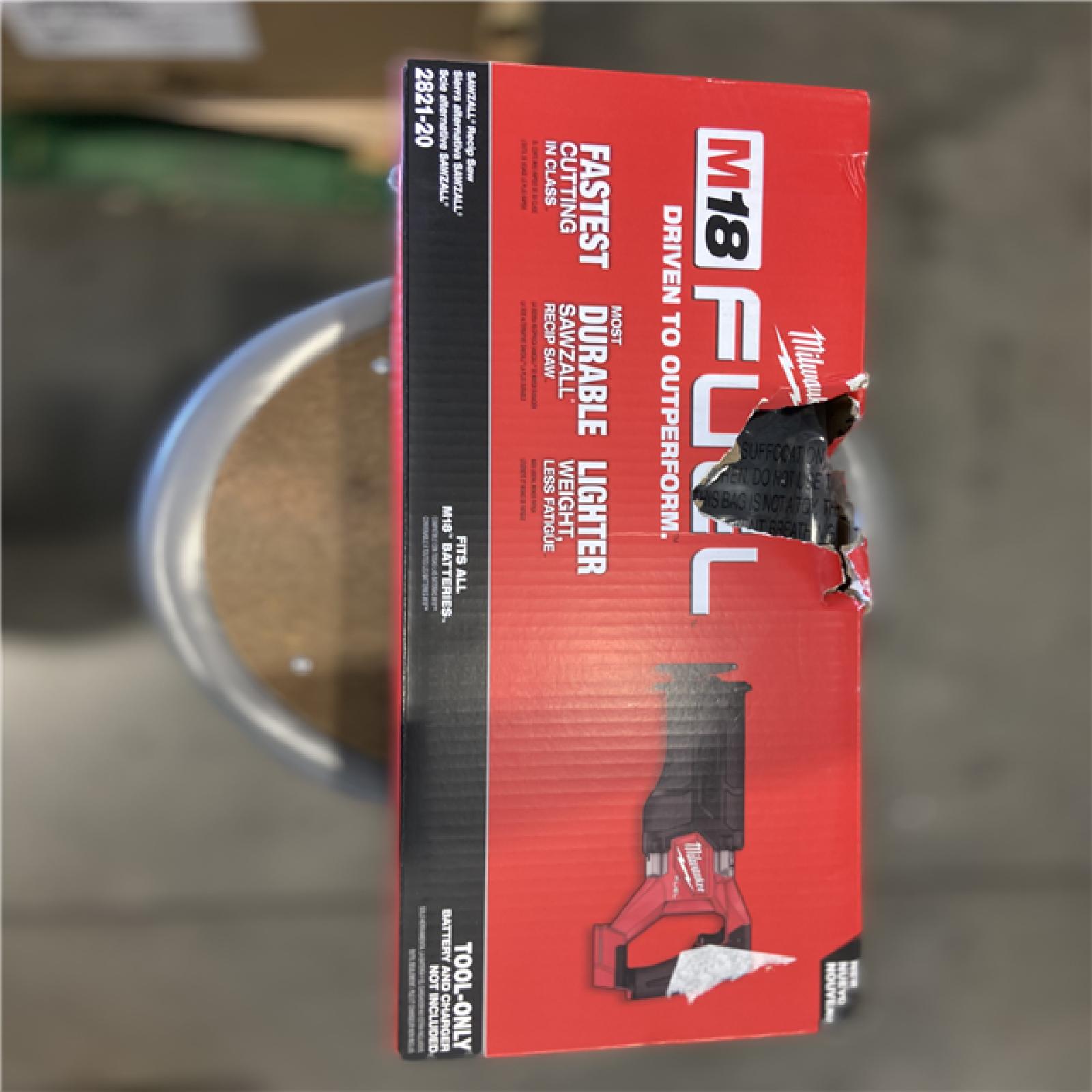 NEW! - Milwaukee M18 FUEL GEN-2 18V Lithium-Ion Brushless Cordless SAWZALL Reciprocating Saw (Tool-Only)
