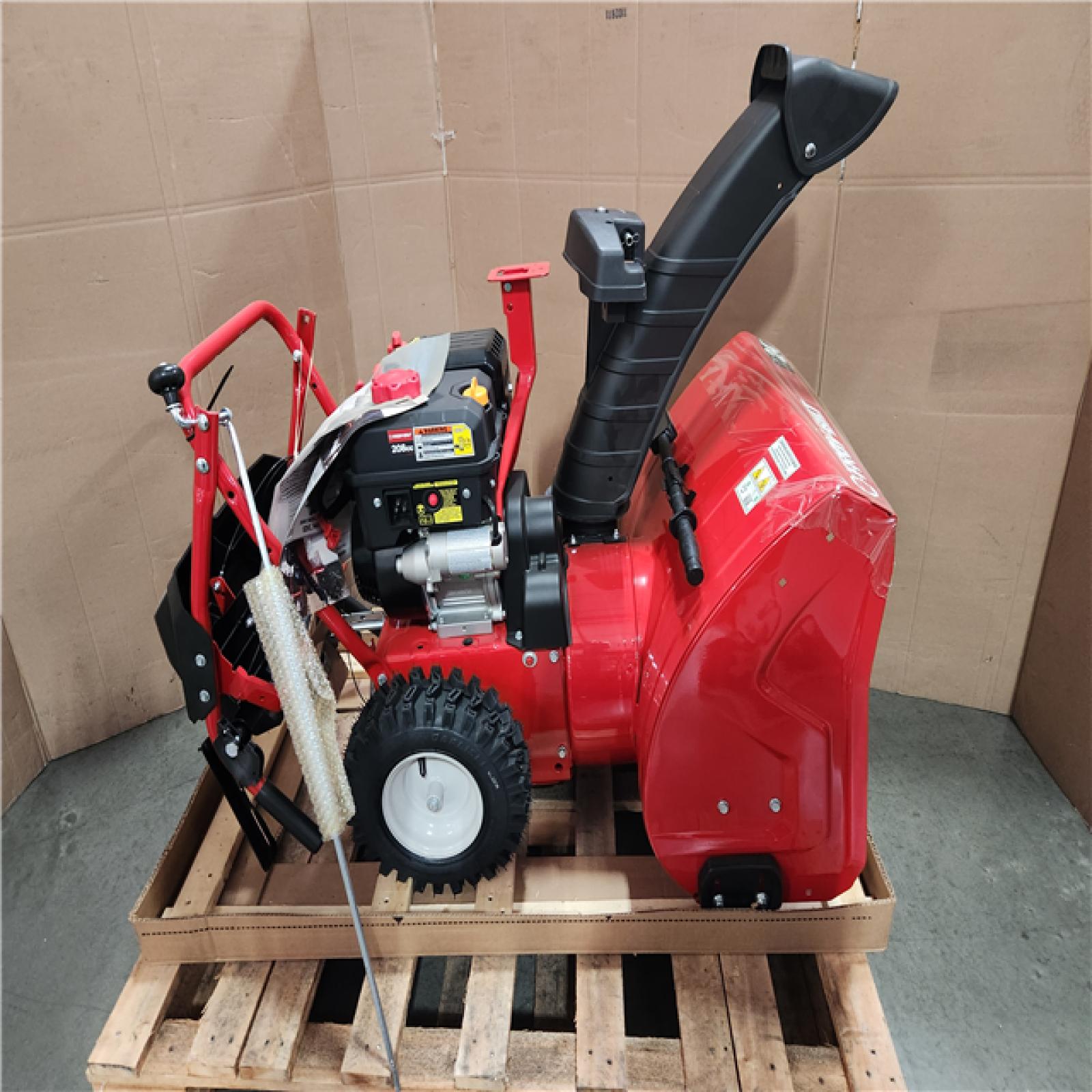 California NEW Troy-Bilt Snow Blower