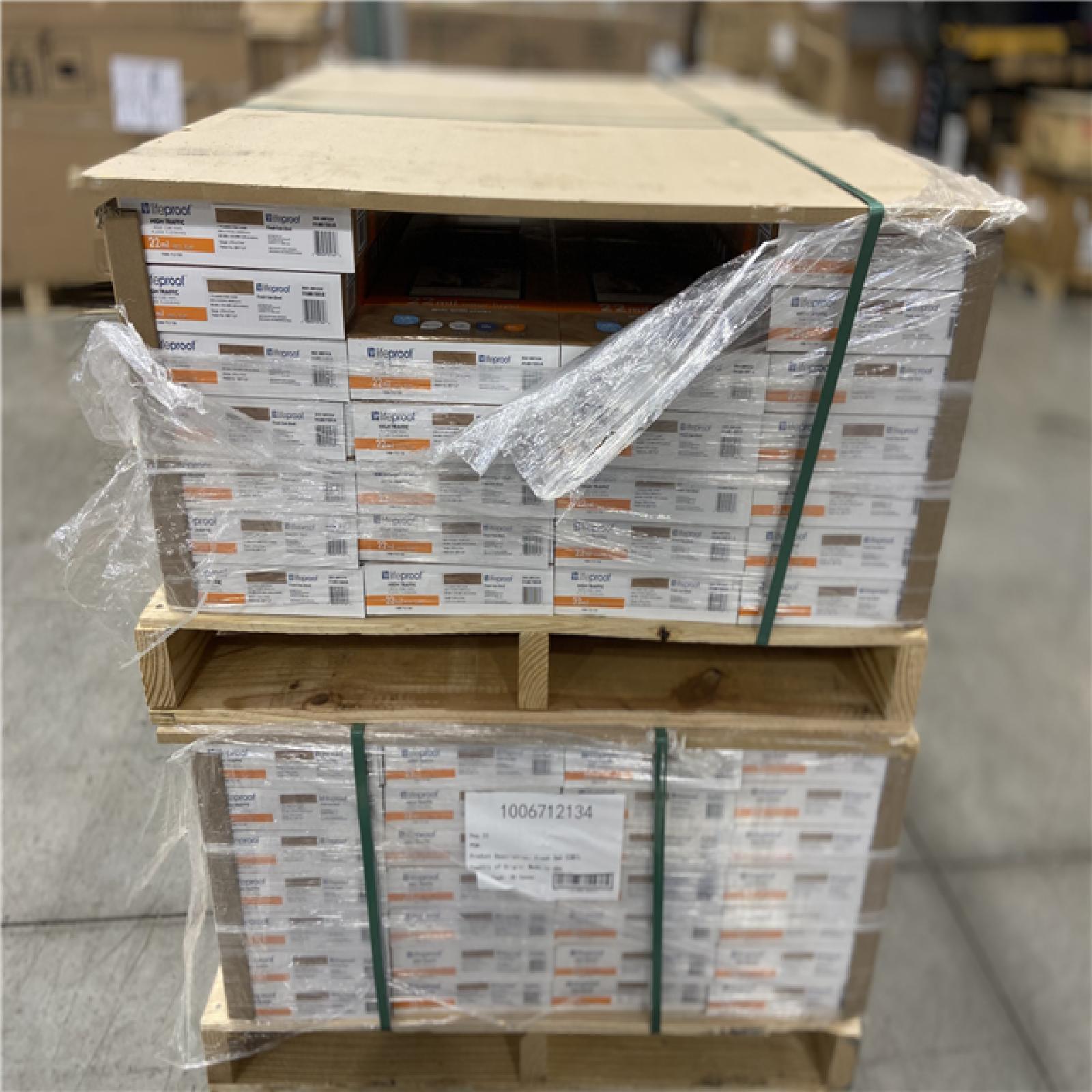 DALLAS LOCATION - Lifeproof Fresh Oak 22 MIL x 8.7 in. W x 48 in. L Click Lock Waterproof Luxury Vinyl Plank Flooring (20.1 sqft/case) - 52 CASES