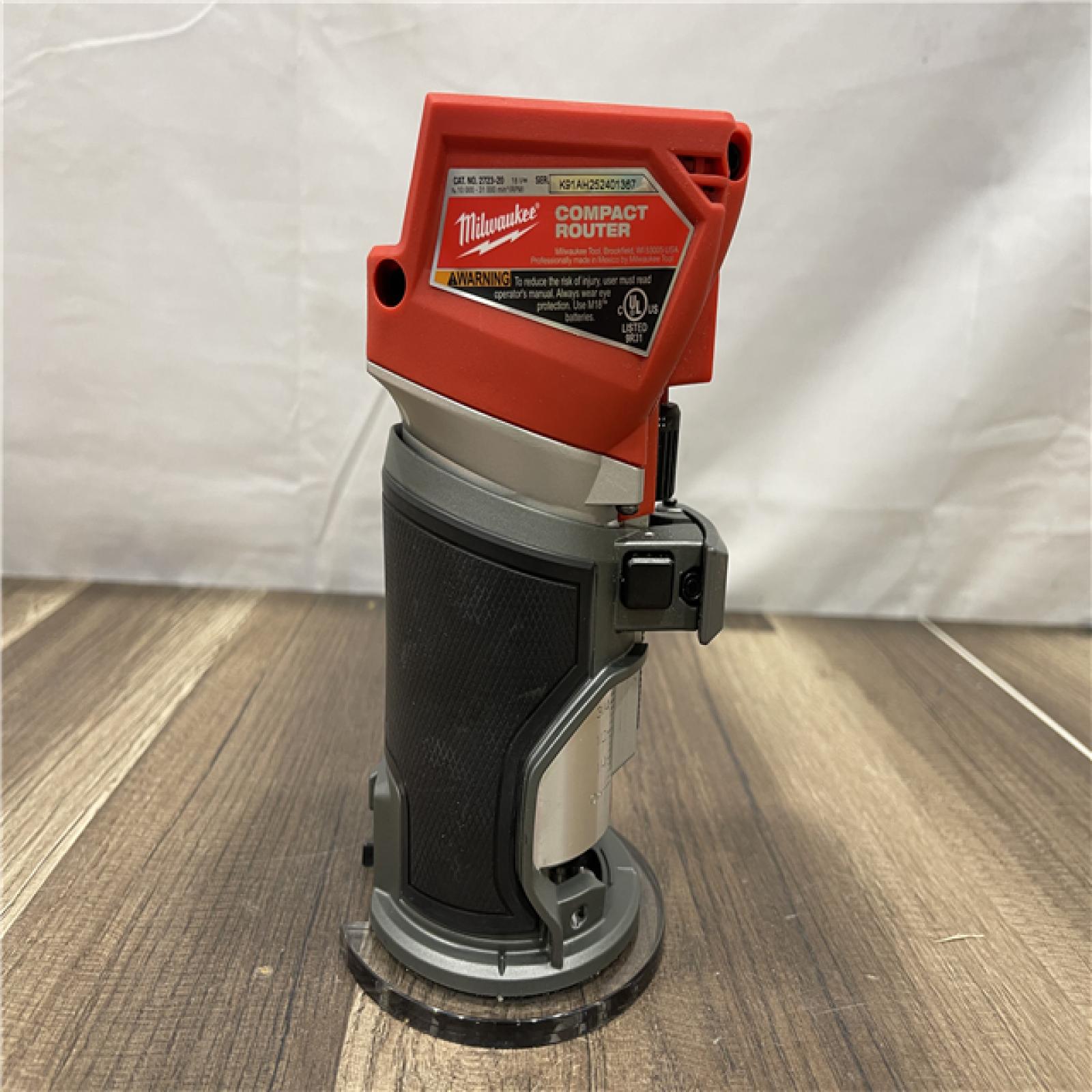 AS-IS Milwaukee M18 FUEL 18V Lithium-Ion Brushless Cordless Compact Router (Tool-Only)