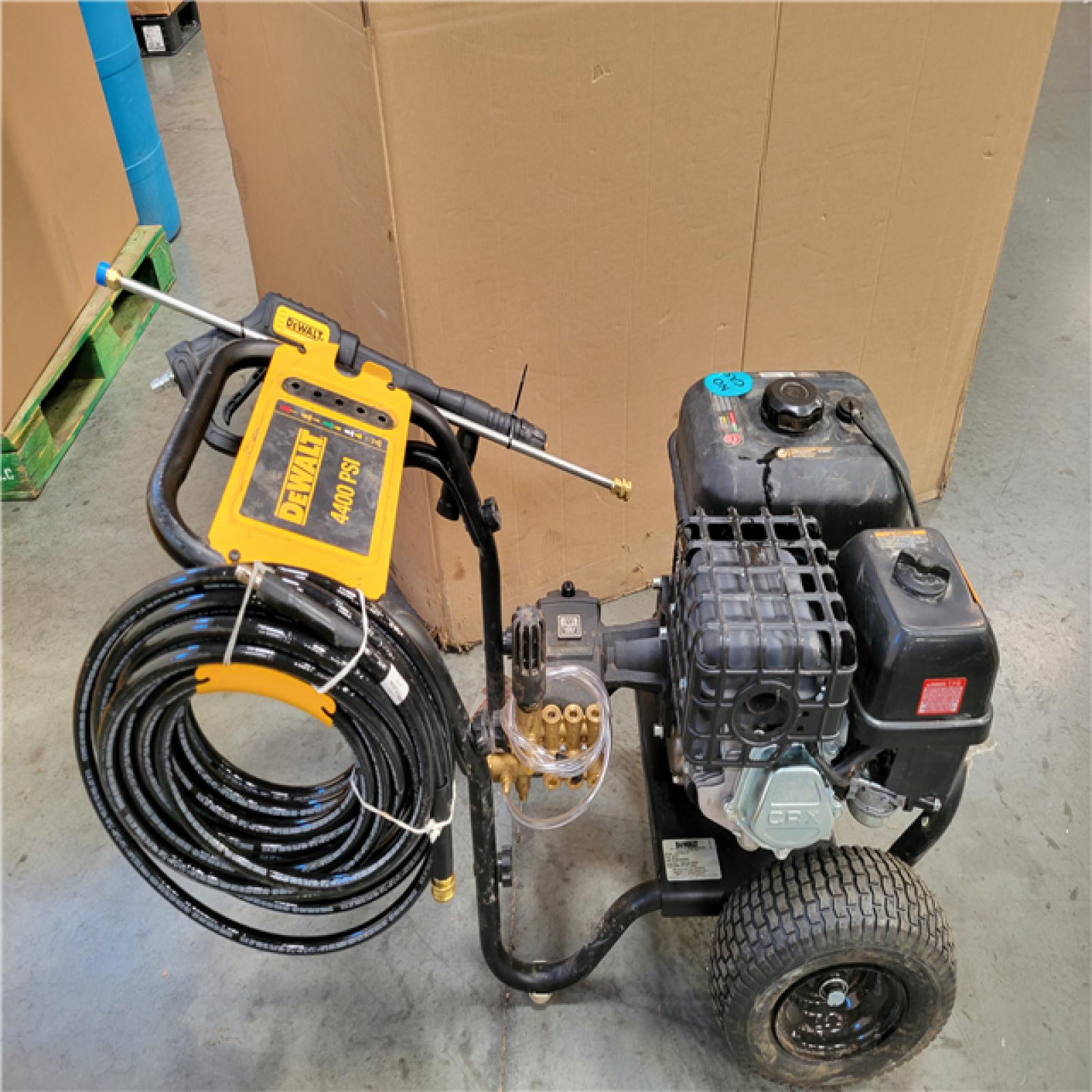 CALIFORNIA AS-IS DEWALT 4400 PSI 4.0 GPM Cold Water Gas Pressure Washer