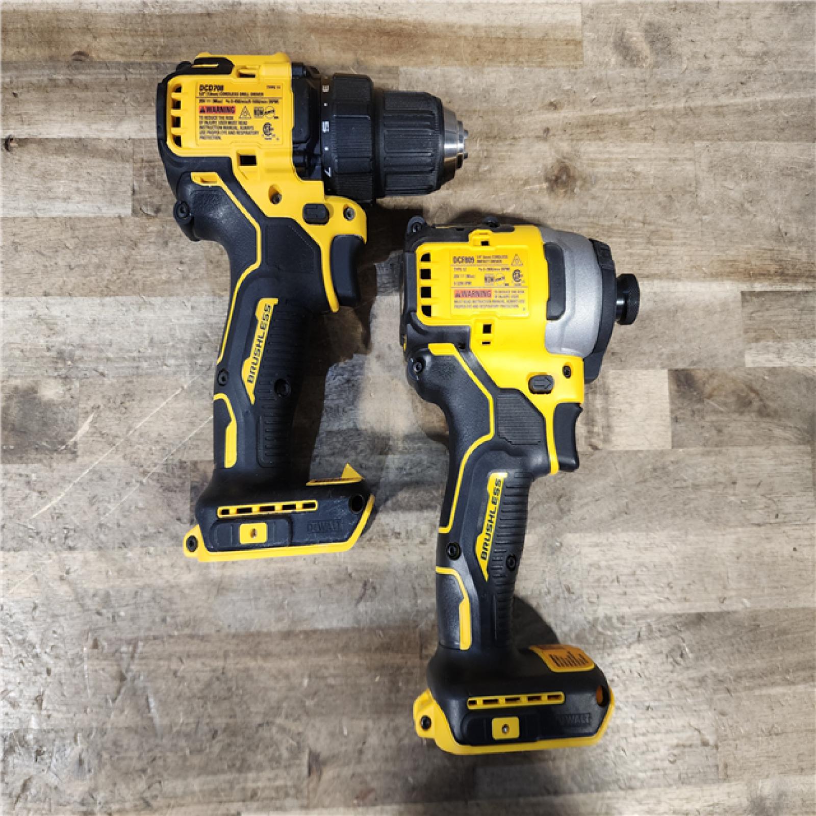HOUSTON LOCATION - AS-IS Dewalt DCK225D2 20V MAX ATOMIC Brushless Compact Lithium-Ion 1/2 in. Cordless Drill Driver and 1/4 in. Impact Driver Combo Kit with 2 Batteries 2 Ah