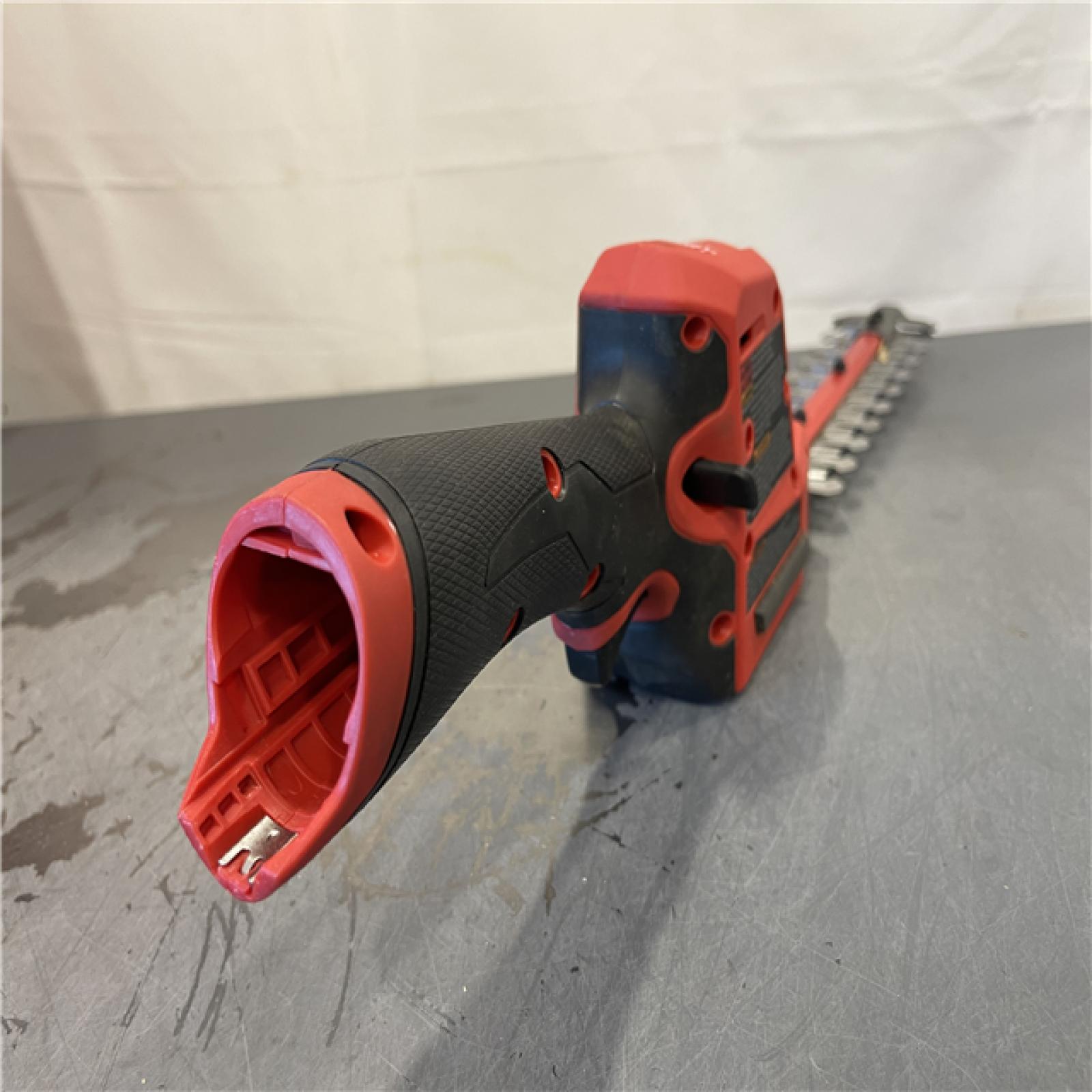 AS-IS - Milwaukee M12 FUEL 8 in. 12V Lithium-Ion Brushless Cordless Hedge Trimmer Kit