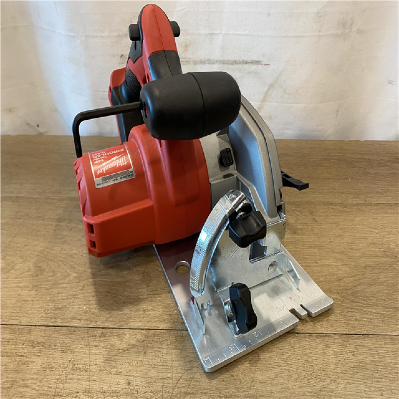 AS-IS Milwaukee 18V Lithium-Ion Cordless 6-1/2 in. Circular Saw (Tool-Only)