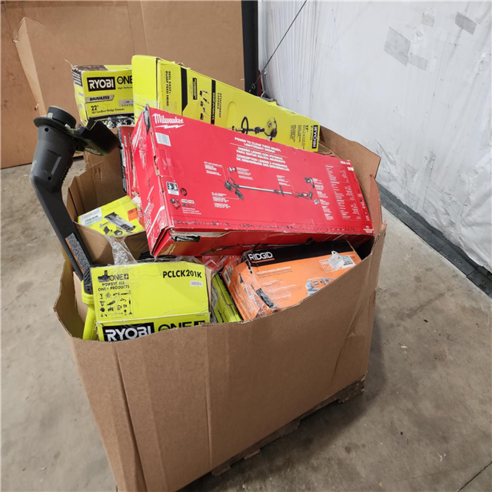 HOUSTON LOCATION - AS-IS TOOL PALLET