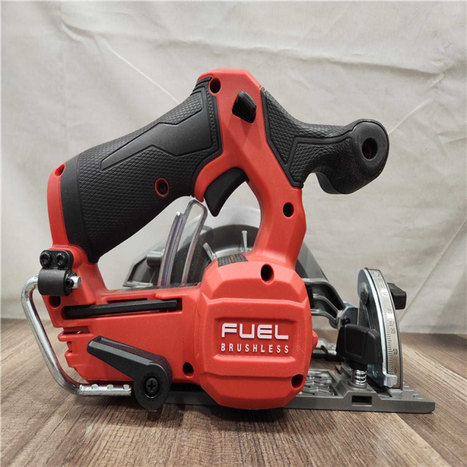 AS-IS- M12 MILWAUKEE CIRCULAR SAW (Tool-Only)
