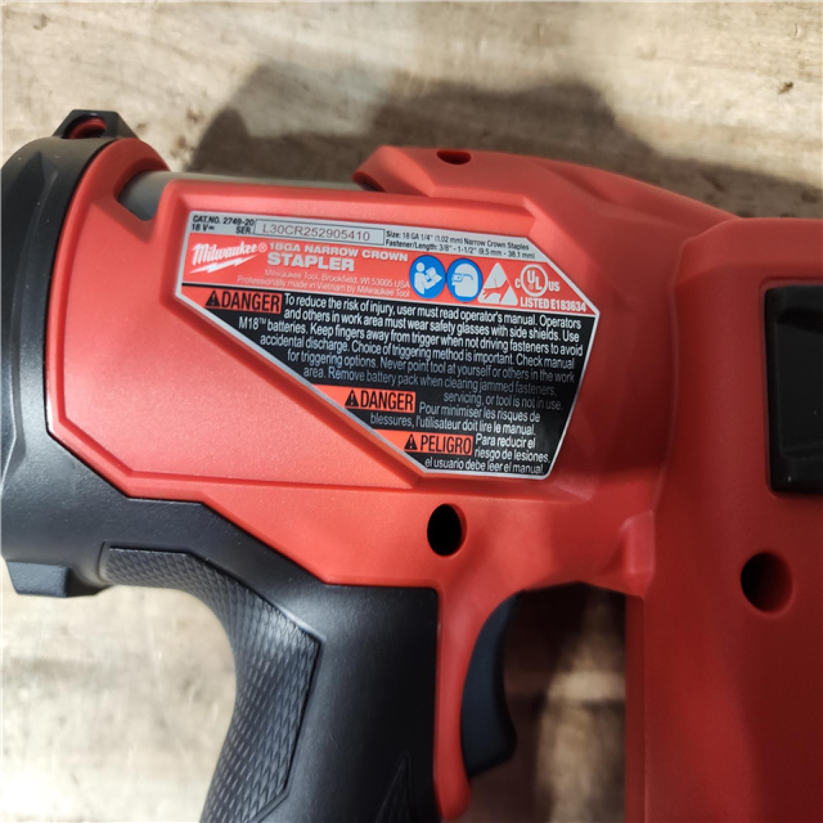 HOUSTON LOCATION - AS - IS Milwaukee FUEL 18-Volt Lithium-Ion Brushless Cordless 18-Gauge 1/4 in. Narrow Crown Stapler (Tool-Only)