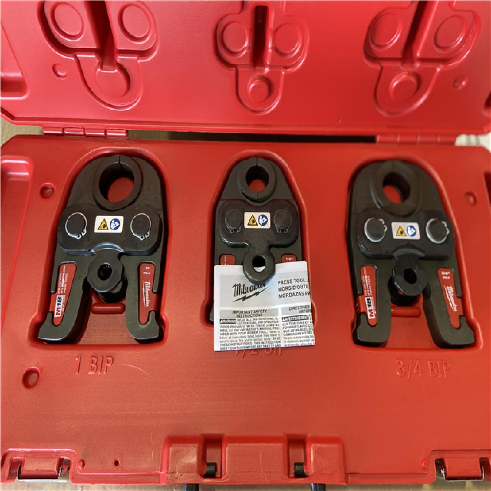 NEW! - Milwaukee M18 1/2 in. - 1 in. Black Iron Press Tool Jaw Kit