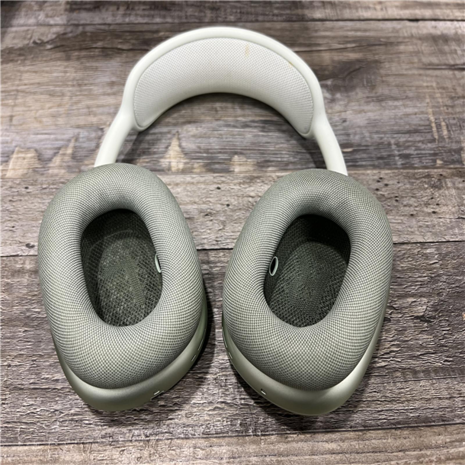 AS-IS Apple Airpods Max - Green