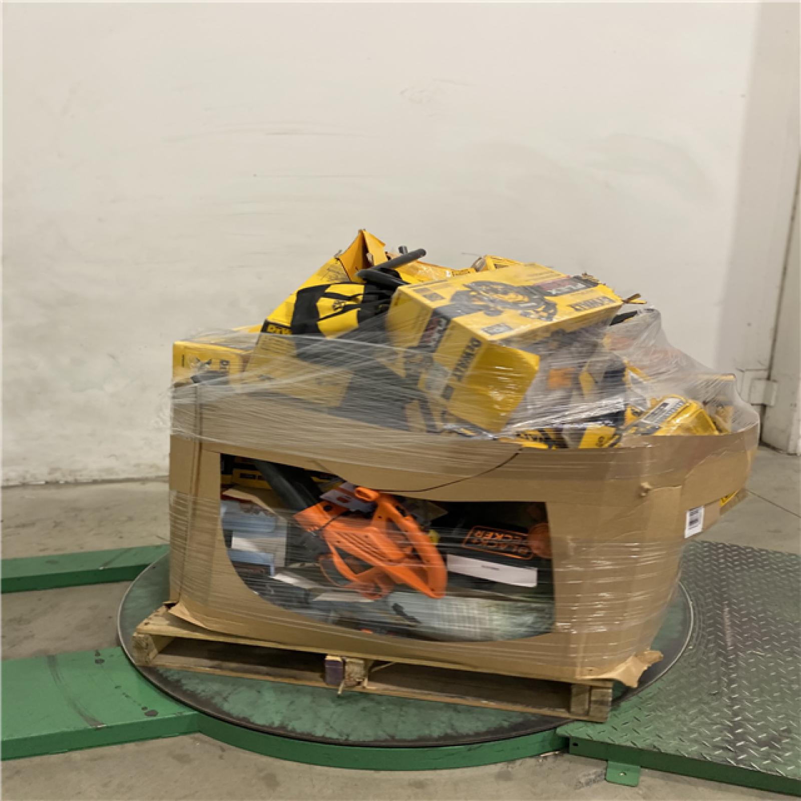 Dallas Location - As-Is DEWALT Tool Pallet