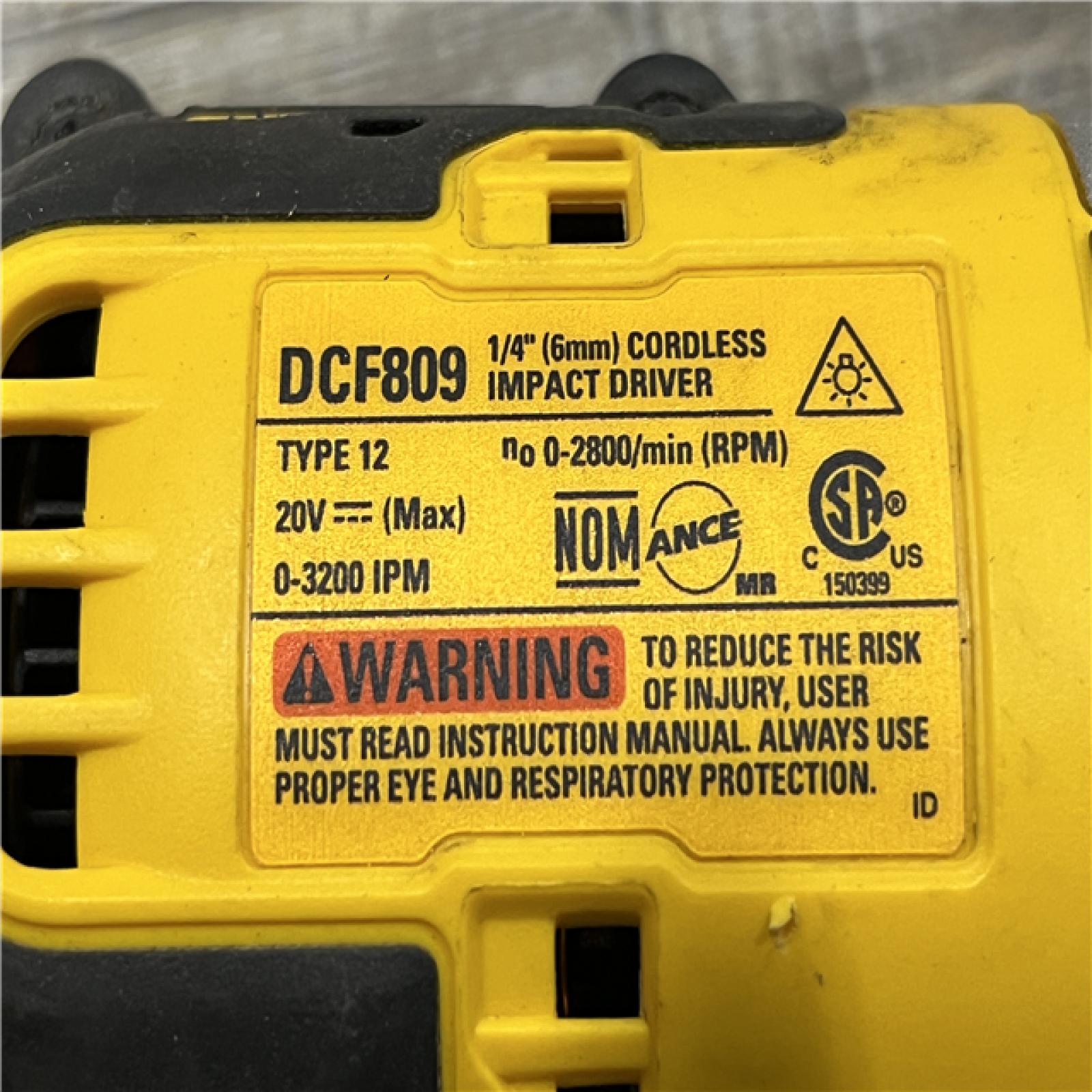 AS-IS DEWALT Atomic 20V Max Lithium-Ion Brushless Cordless Compact 1/4 in. Impact Driver Kit