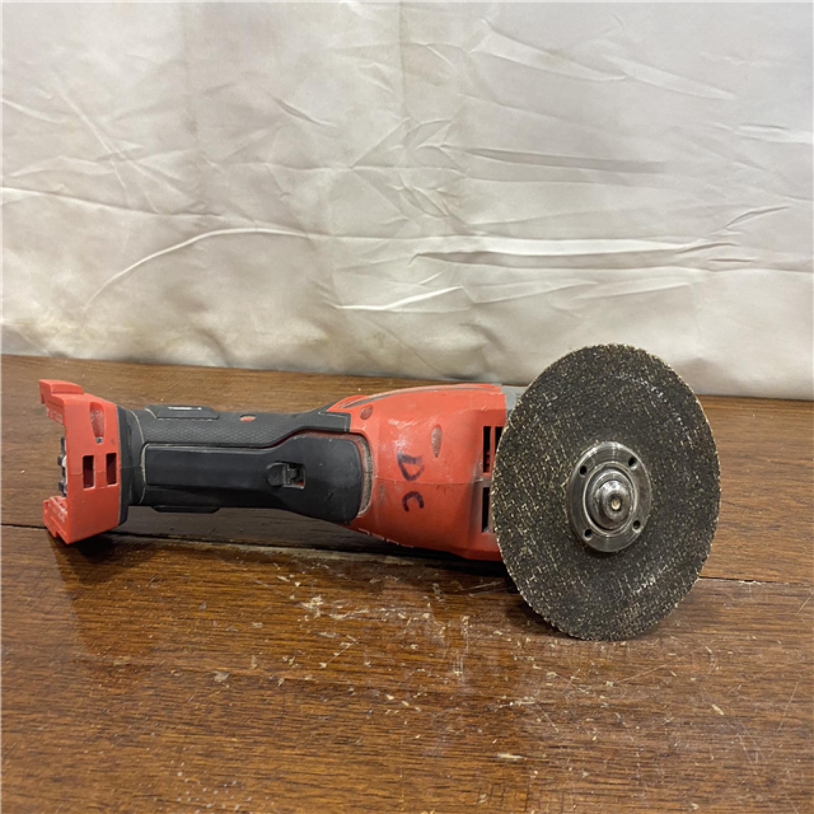 AS-IS Milwaukee M18 FUEL 4-1/2-6 Braking Grinder, Paddle Switch