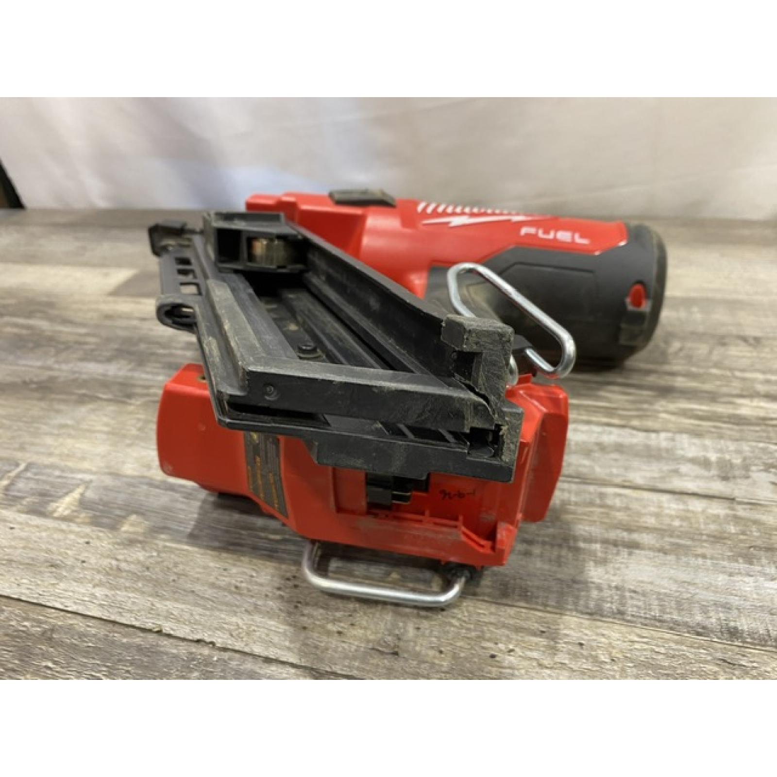 AS-IS Milwaukee FUEL 3-1/2 in. 18-Volt 30-Degree Lithium-Ion Brushless Cordless Framing Nailer (Tool-Only)