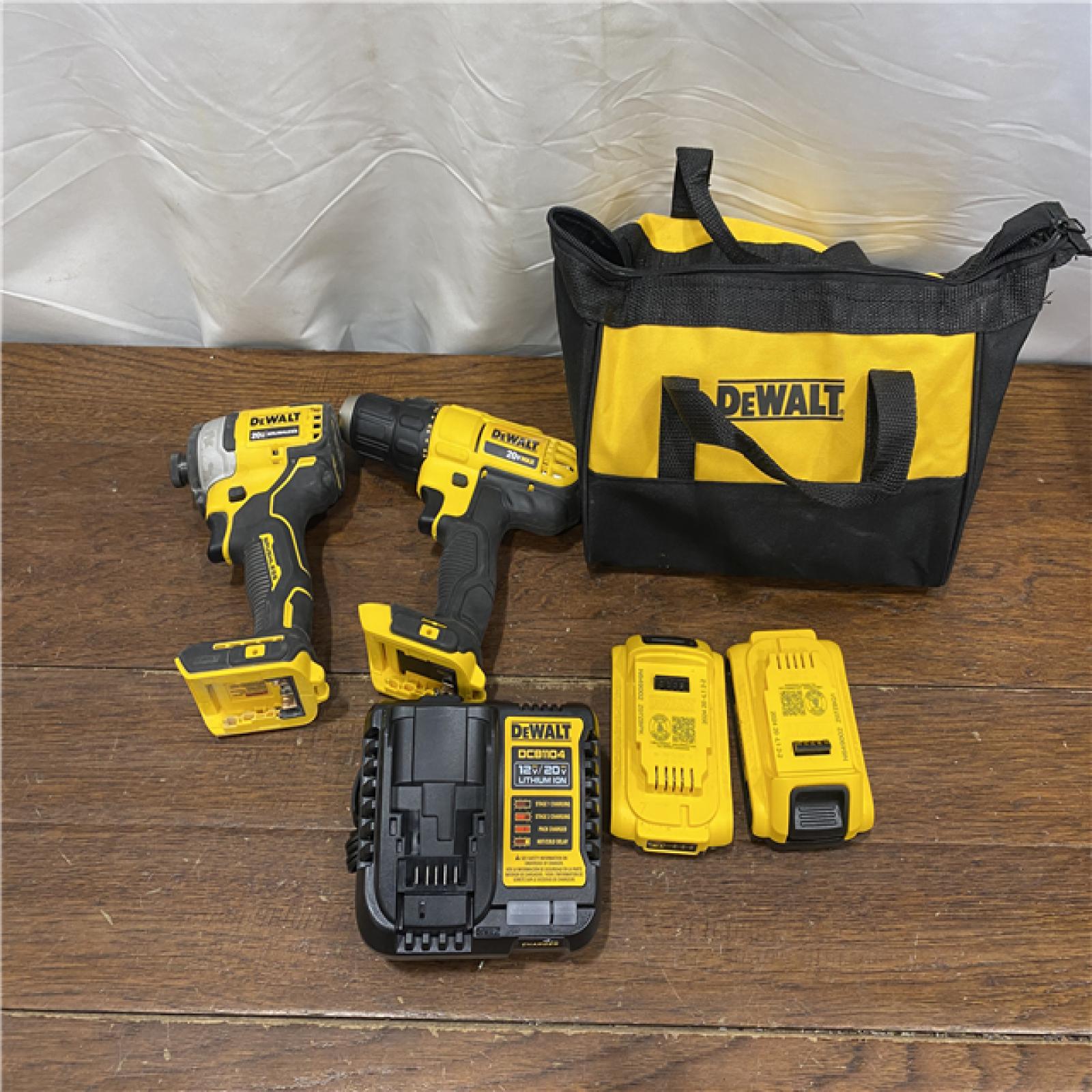 AS-IS DeWALTA® 20V MAX Cordless Drill Driver/Impact Driver Combo Kit 1.3 Ah Lithium Ion