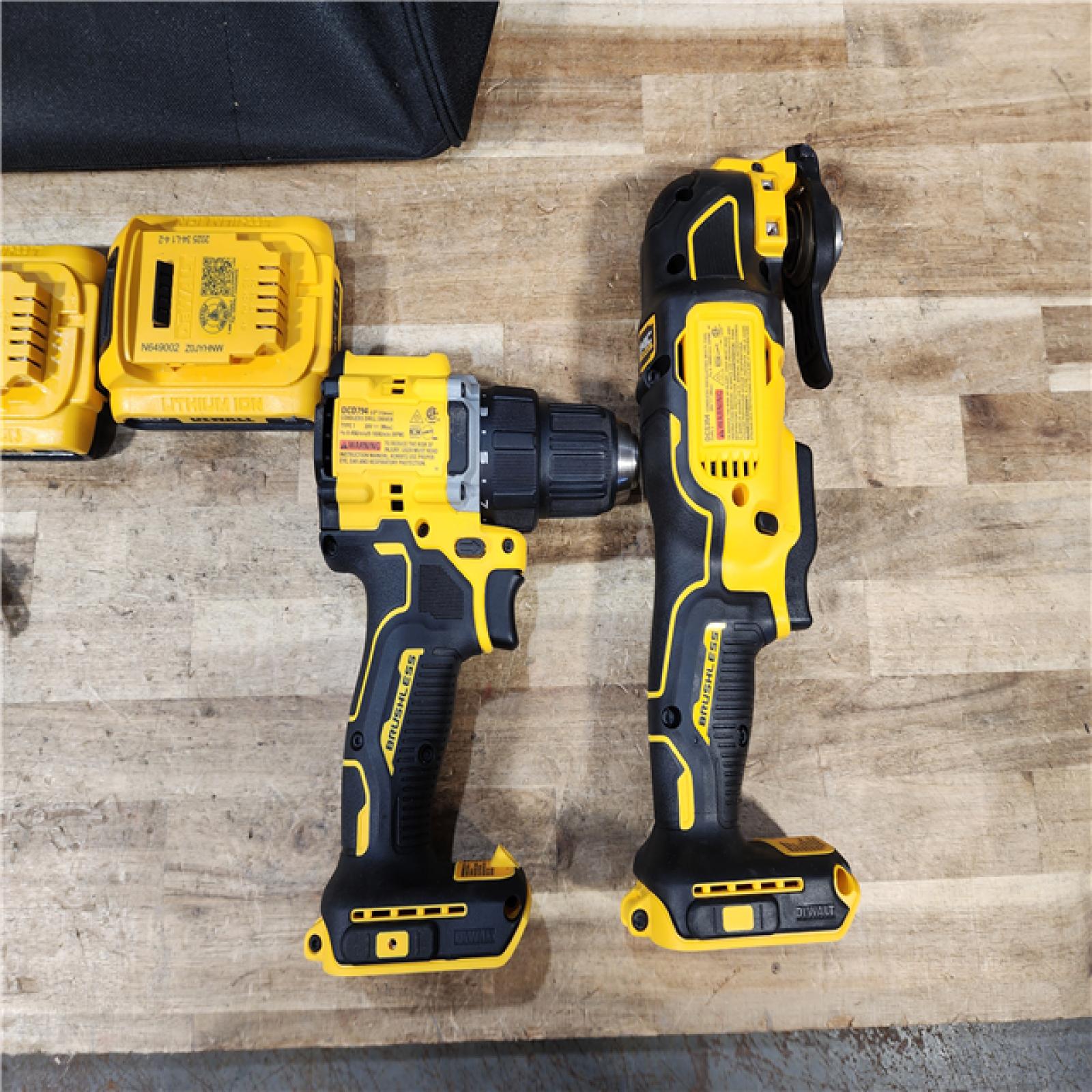 HOUSTON LOCATION - AS - IS DEWALT ATOMIC 20-Volt Lithium-Ion Cordless Brushless (2-Tool) Combo Kit