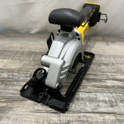 AS-IS DEWALT ATOMIC 20V MAX Cordless Brushless 4-1/2 in. Circular Saw (Tool Only)