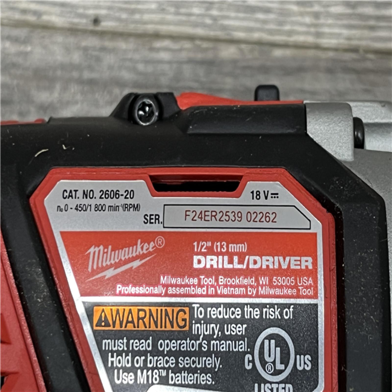 AS-IS Milwaukee 18V Lithium-Ion Cordless Drill Driver/Impact Driver Combo Kit