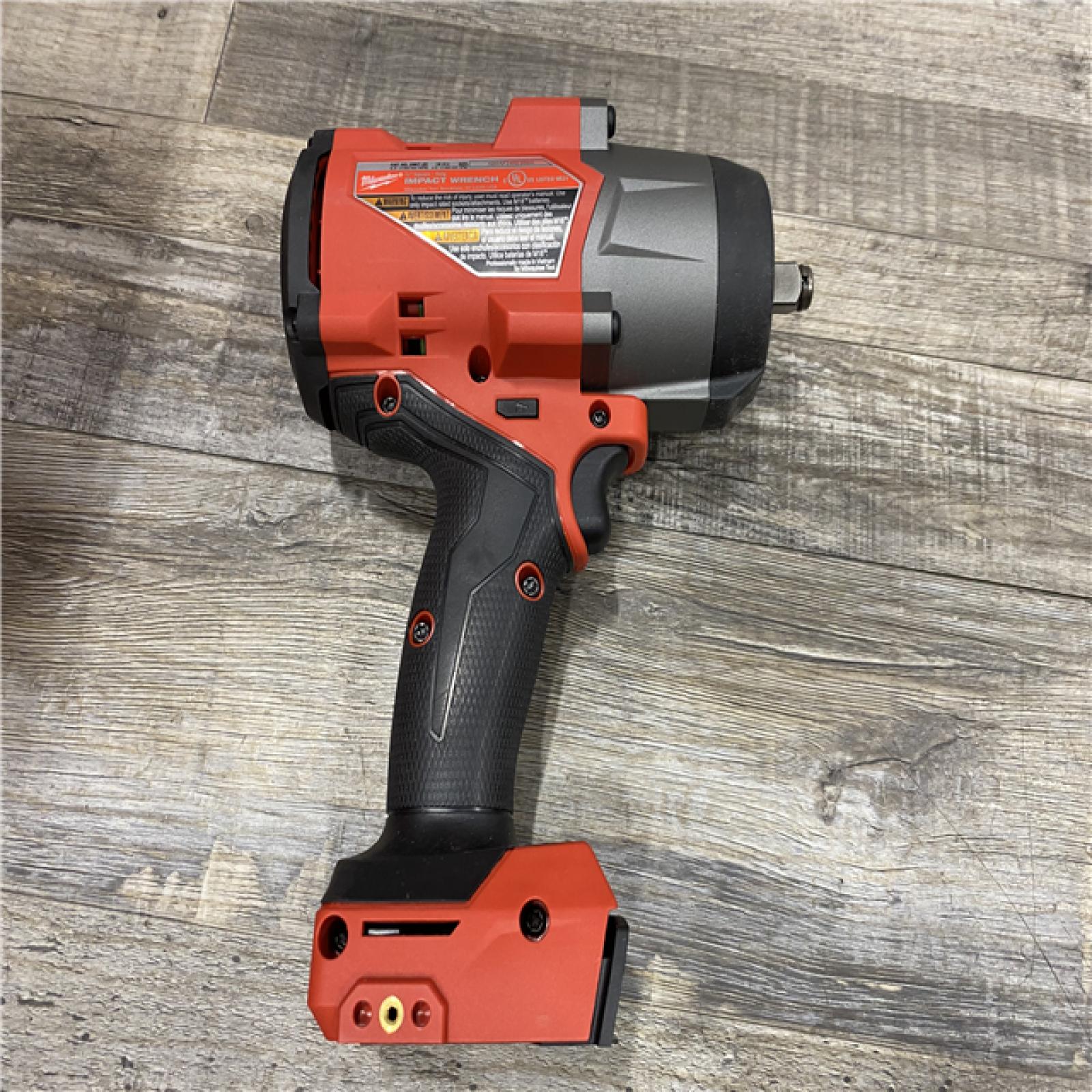 AS-IS Milwaukee FUEL 18V Lithium-Ion Brushless Cordless 1/2 in. Impact Wrench w/Friction Ring Kit