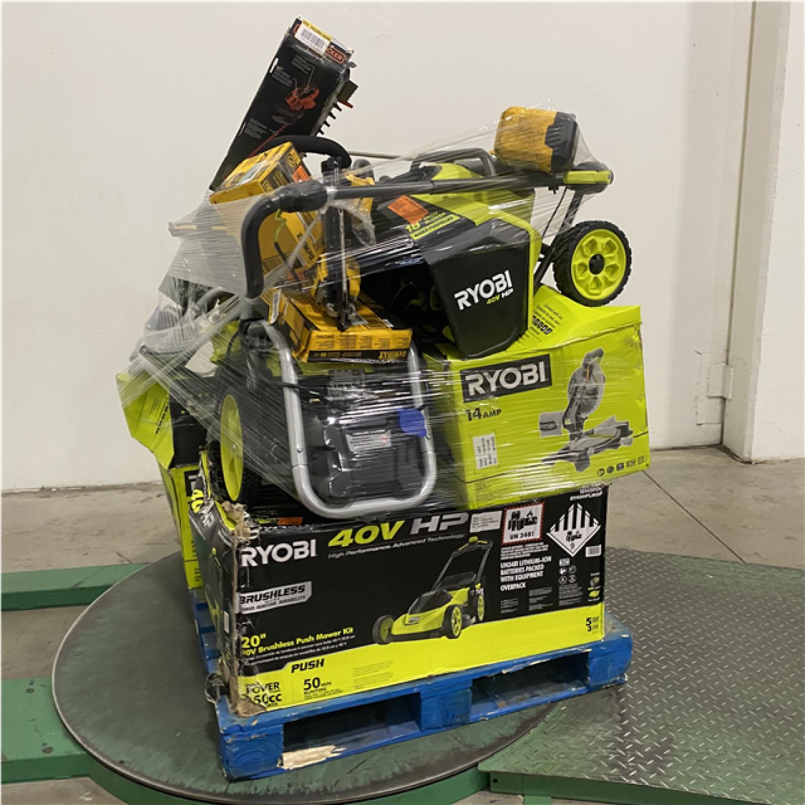 Dallas Location - As-Is Tool Pallet
