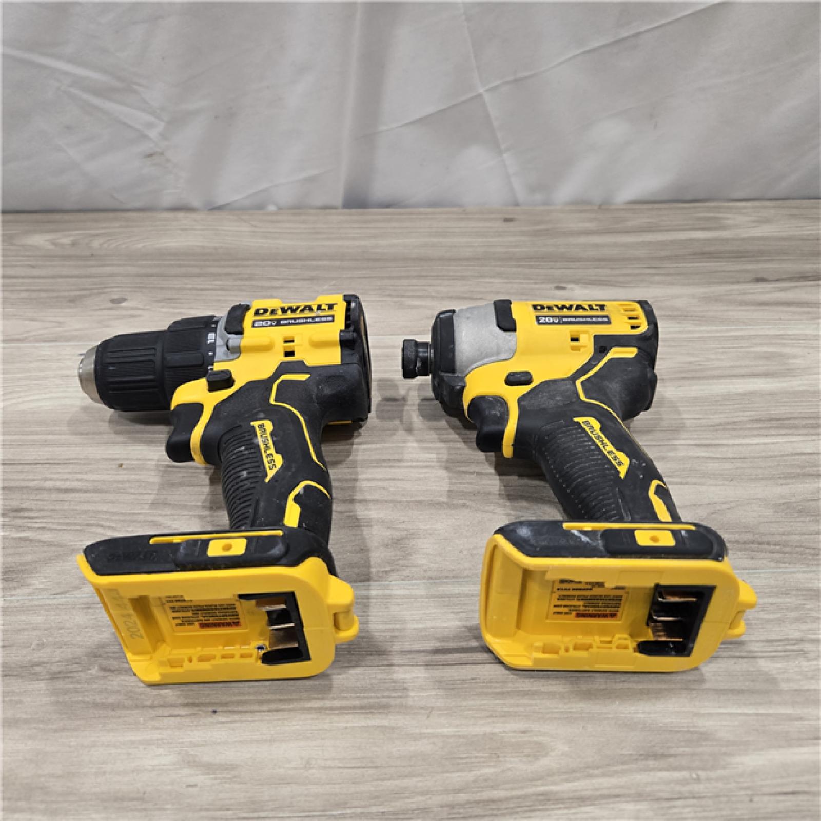 AS-IS Dewalt DCK225D2 20V MAX ATOMIC Compact Cordless Drill Driver and Impact Driver Combo Kit