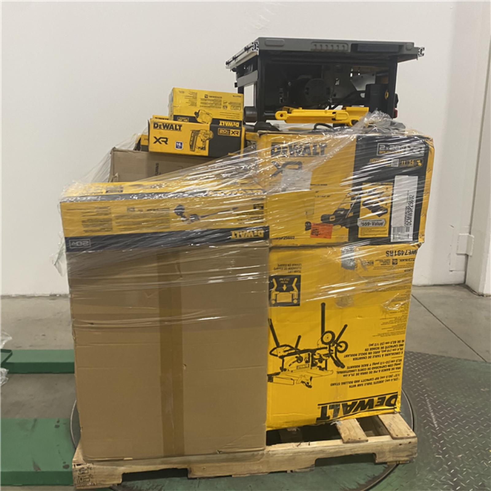 Dallas Location - As-Is Tool Pallet