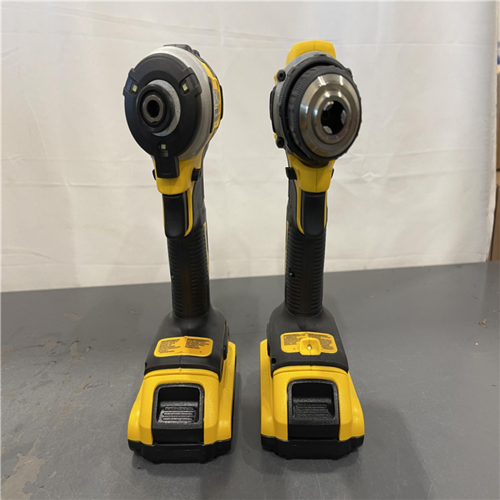 AS-IS - Dewalt ATOMIC 20-Volt MAX Lithium-Ion Cordless Combo Kit