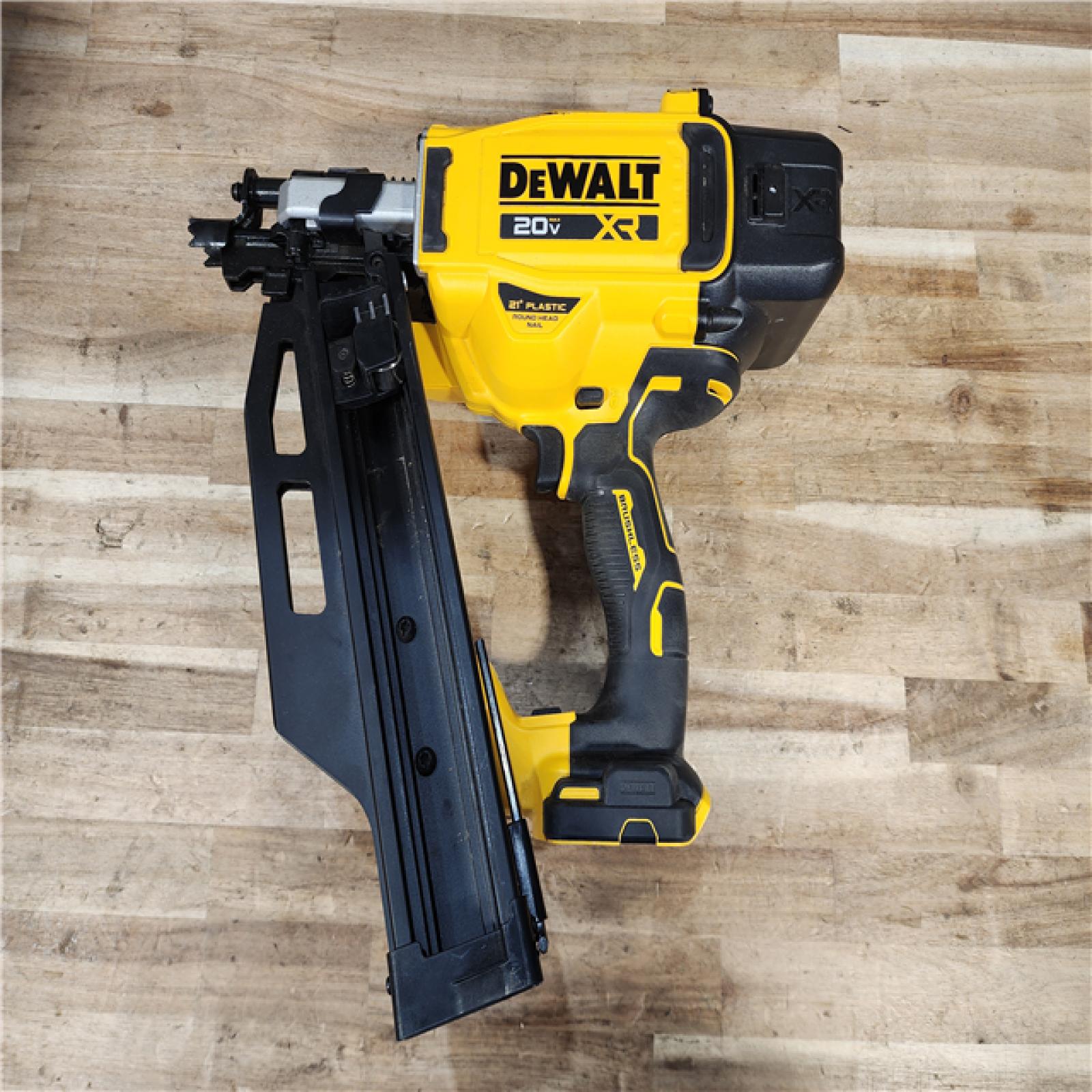 HOUSTON LOCATION - AS-IS DEWALT 20-Volt 21° Cordless Framing Nailer (Tool-Only)