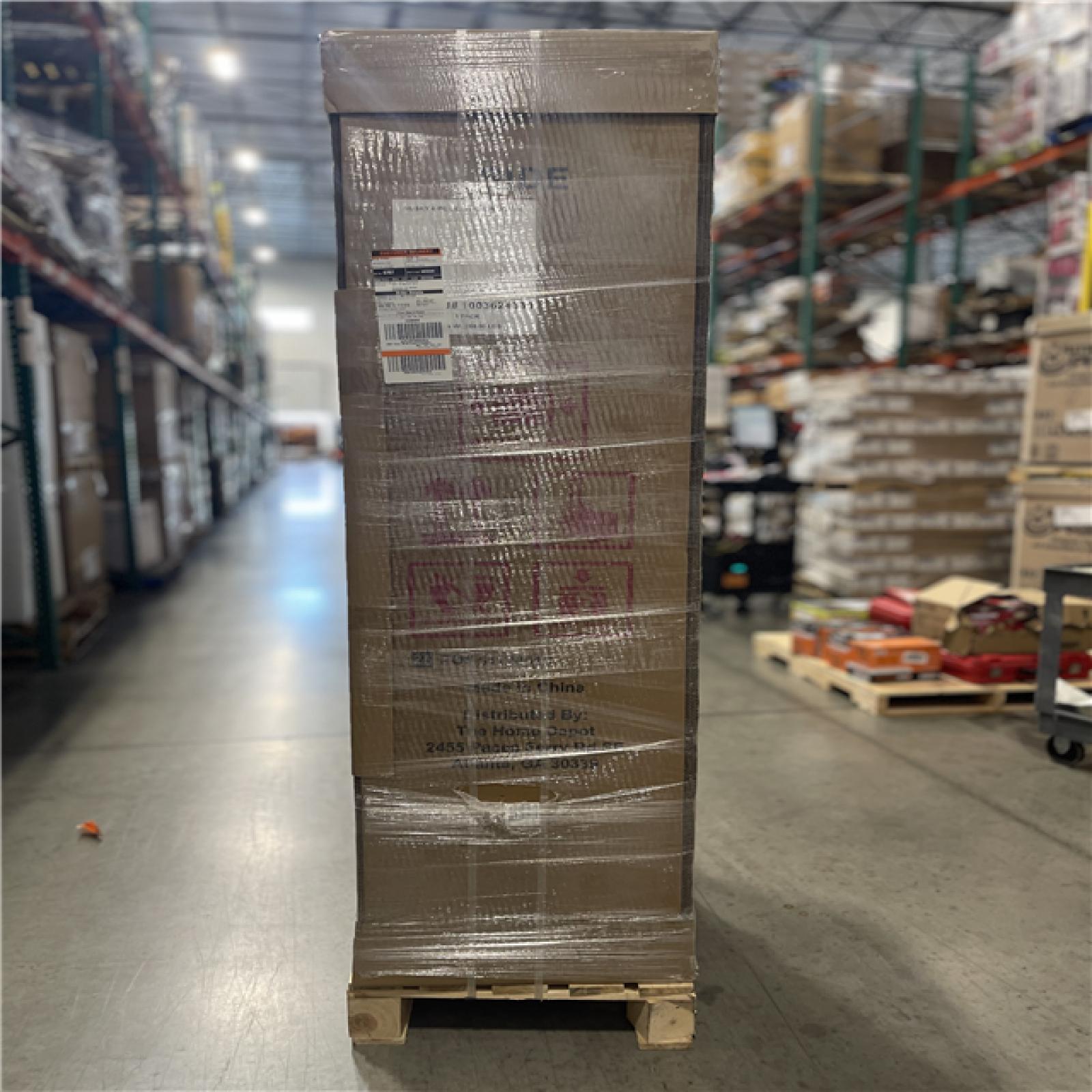 DALLAS LOCATION- Husky 4-Piece Regular Duty Welded Steel Garage Storage System in Black