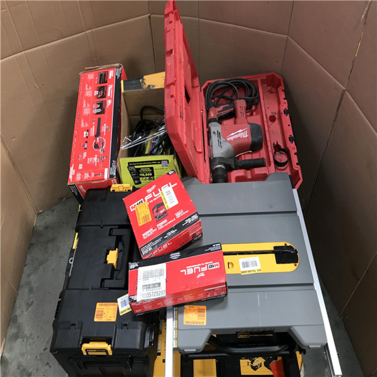 CALIFORNIA AS-IS TOOL PALLET