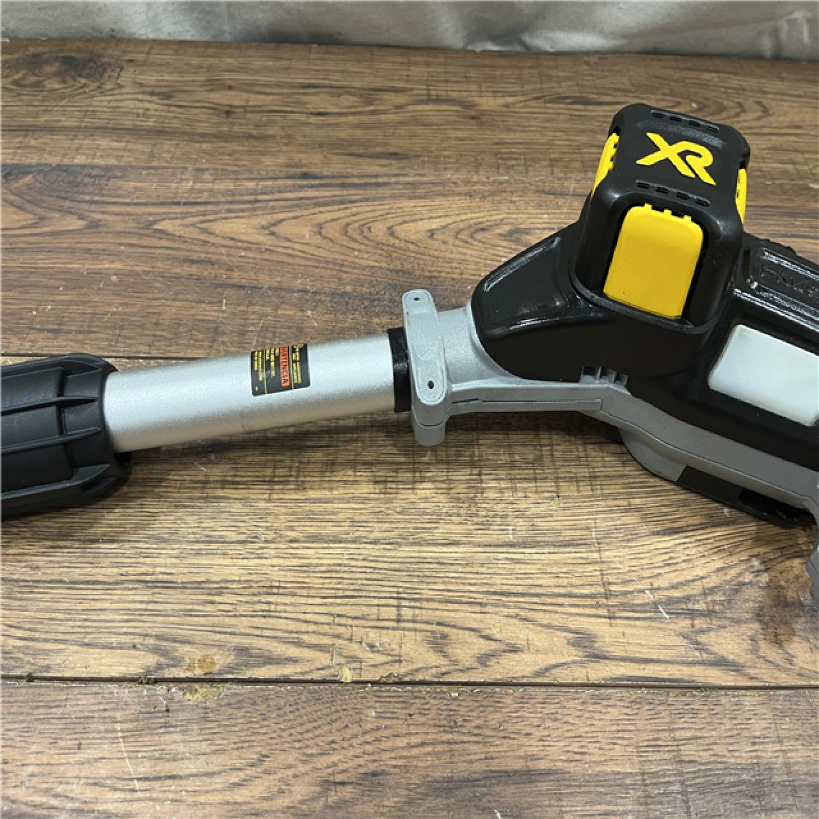 AS-IS DEWALT 20V MAX 8in. Brushless Cordless Battery Powered Pole Saw (Tool Only)