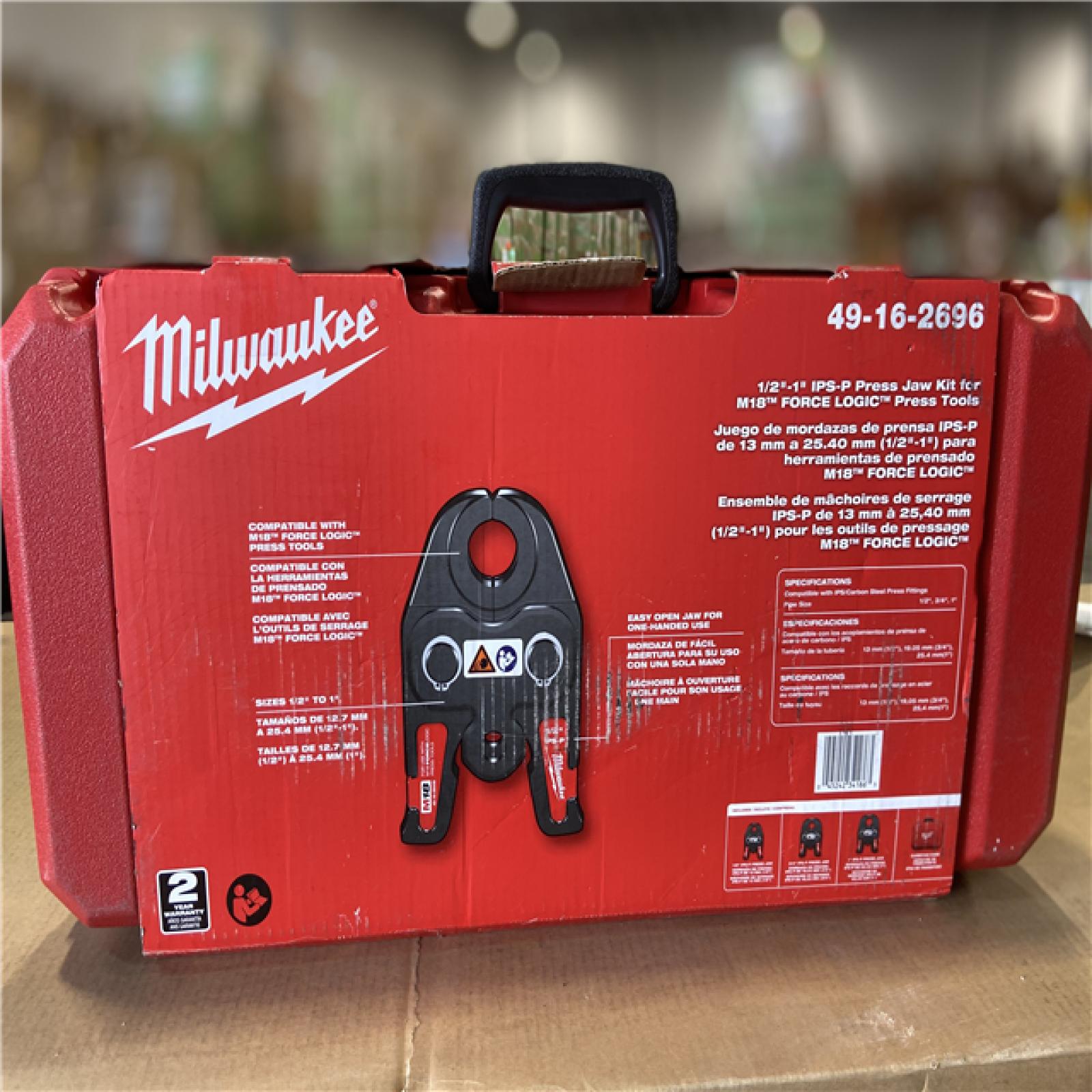 NEW! - Milwaukee M18 1/2 in. - 1 in. Black Iron Press Tool Jaw Kit