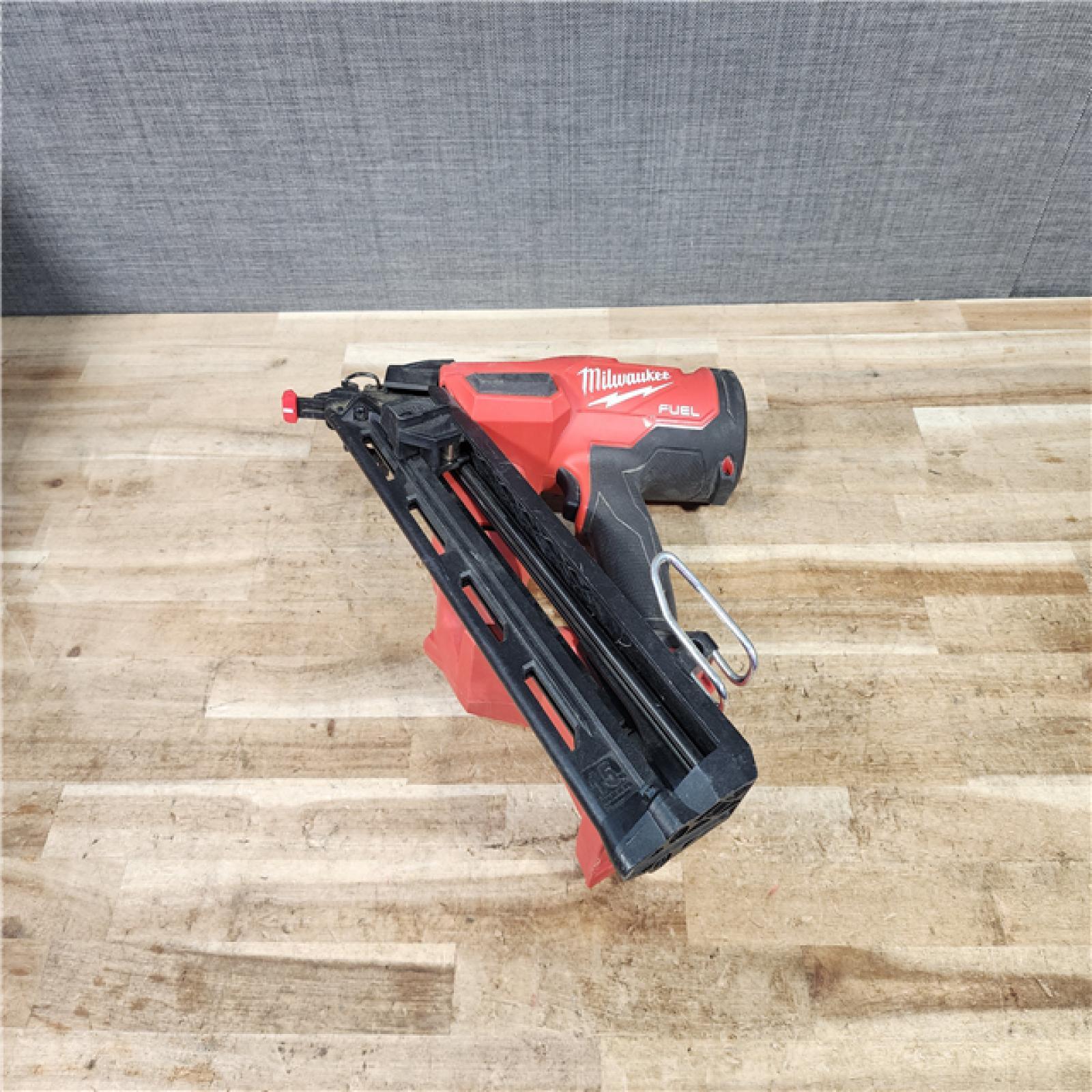 HOUSTON LOCATION - AS - IS Milwaukee FUEL 18-Volt Lithium-Ion Brushless Cordless Gen II 15-Gauge Angled Finish Nailer (Tool-Only)
