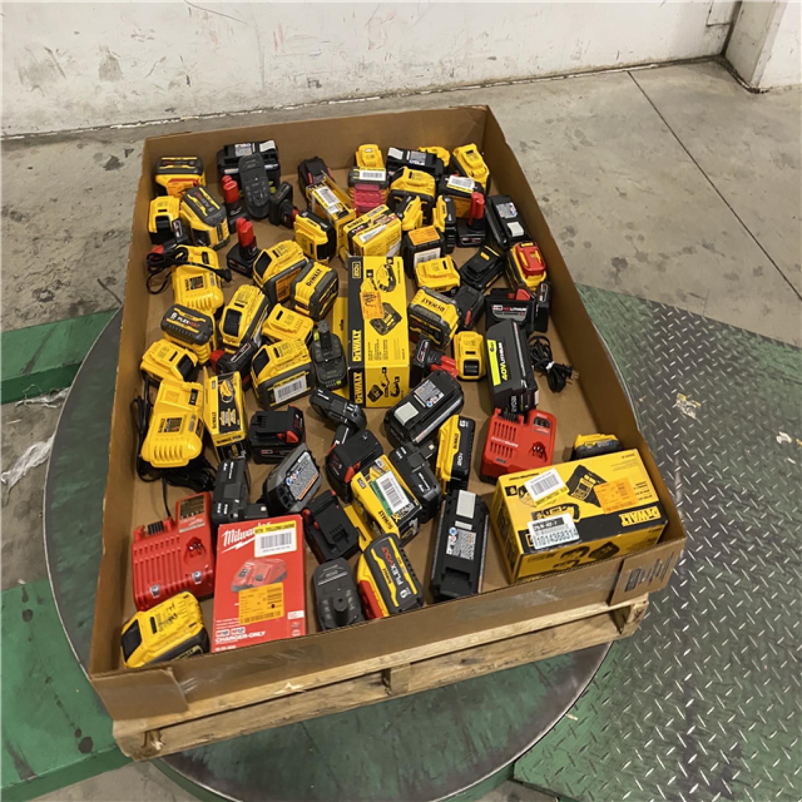 DALLAS LOCATION- AS-IS BATTERY PALLET