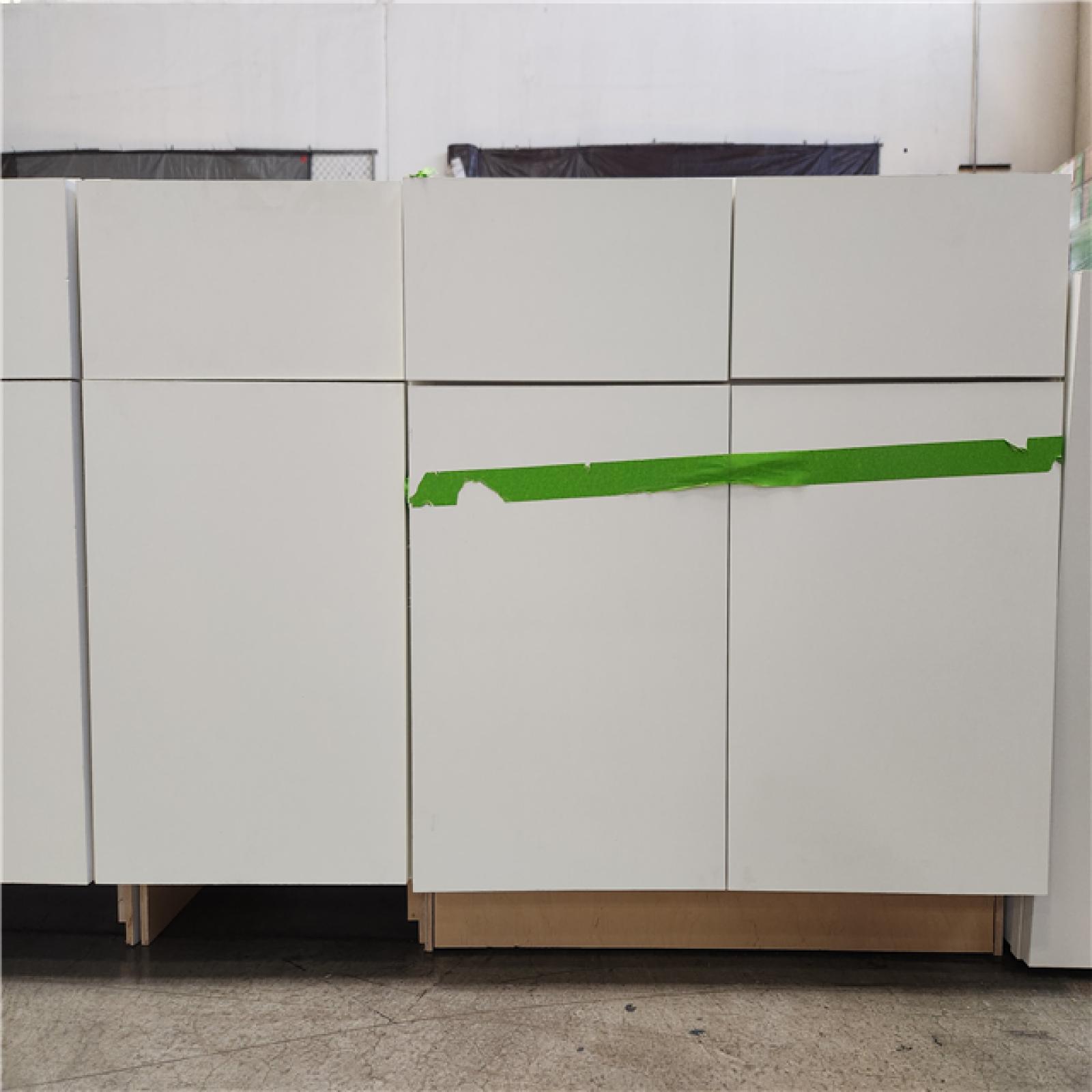 Phoenix Location AS-IS 8 Piece Kitchen Cabinets and Drawers Pallet (Side by Side 17' 3)