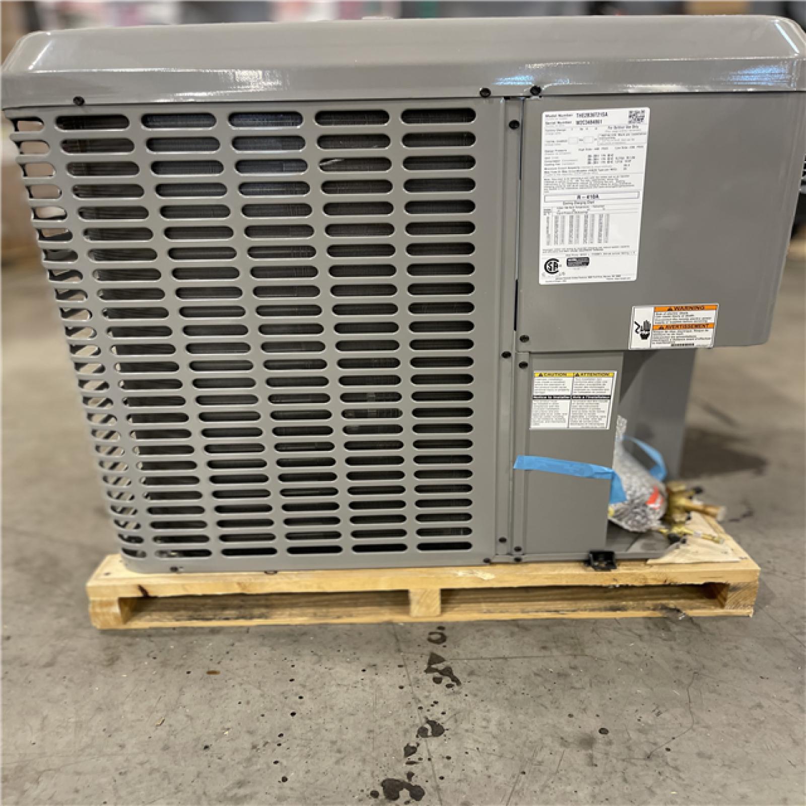 DALLAS LOCATION -Johnson Controls 3 Ton 14.3 Seer/8.2 HSPF 2-Stage Heat Pump