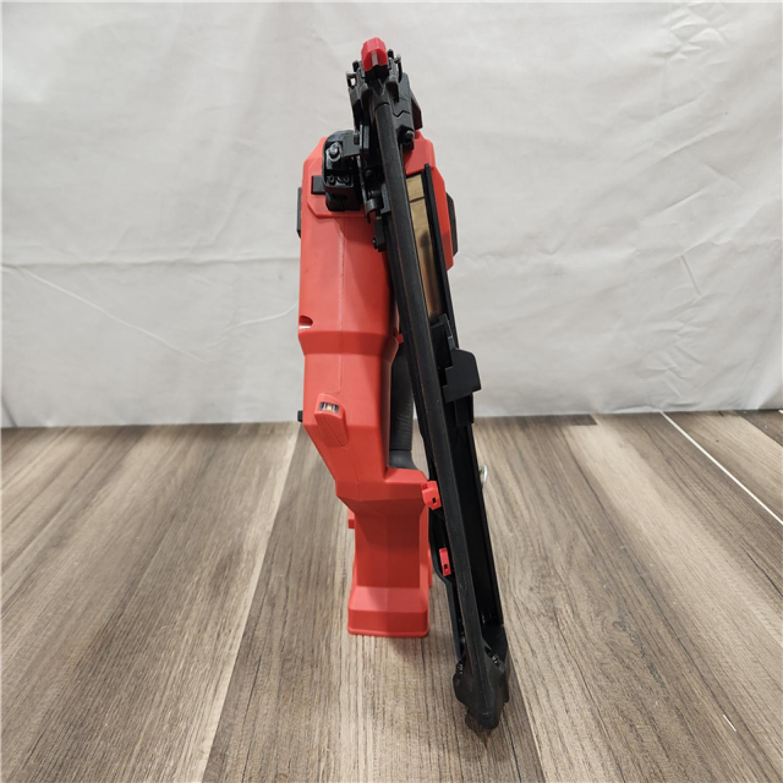 AS-ISMilwaukee 2841-20 18V Cordless Gen II 16 Gauge Angled Finish Nailer (Tool Only)