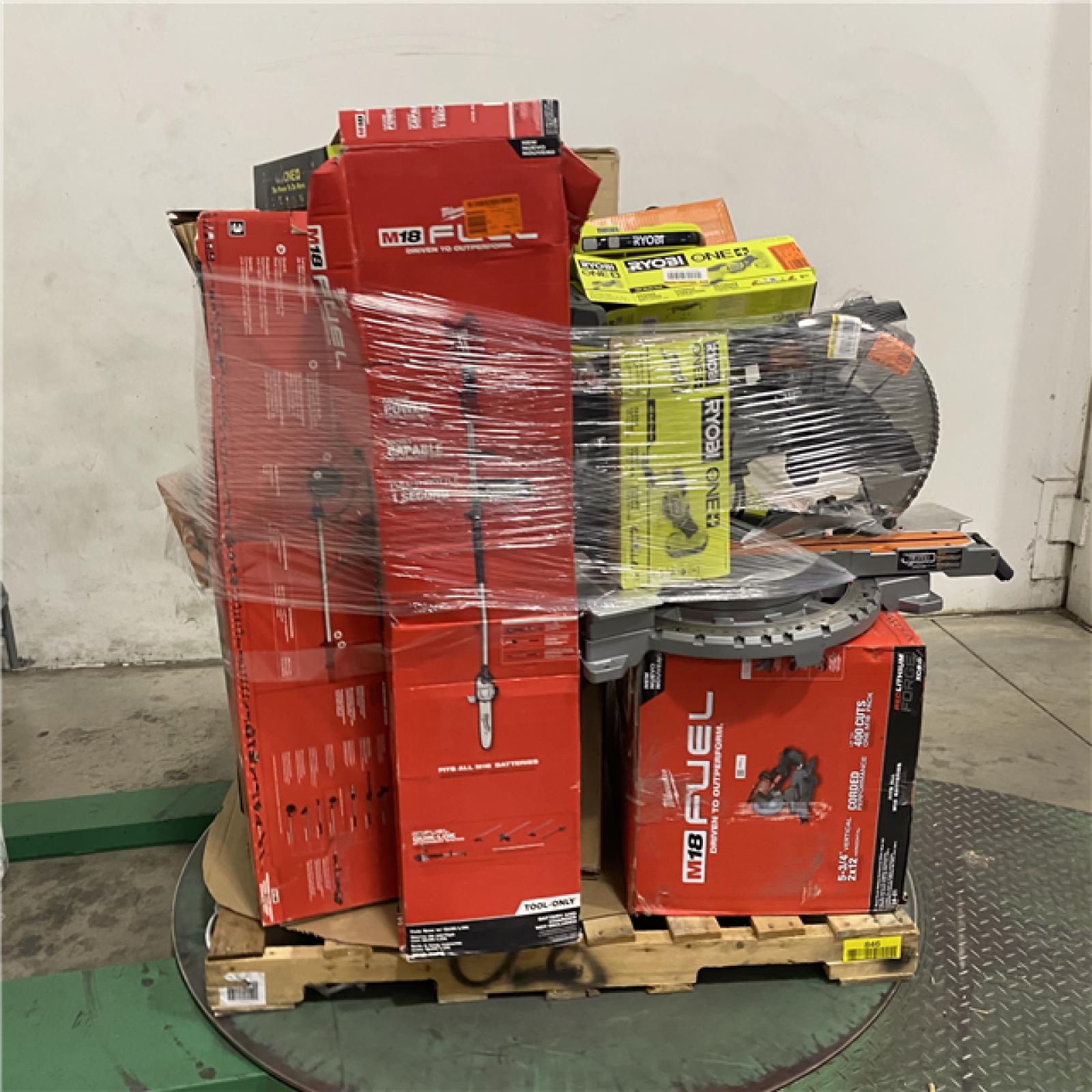 Dallas Location - As-Is Tool Pallet