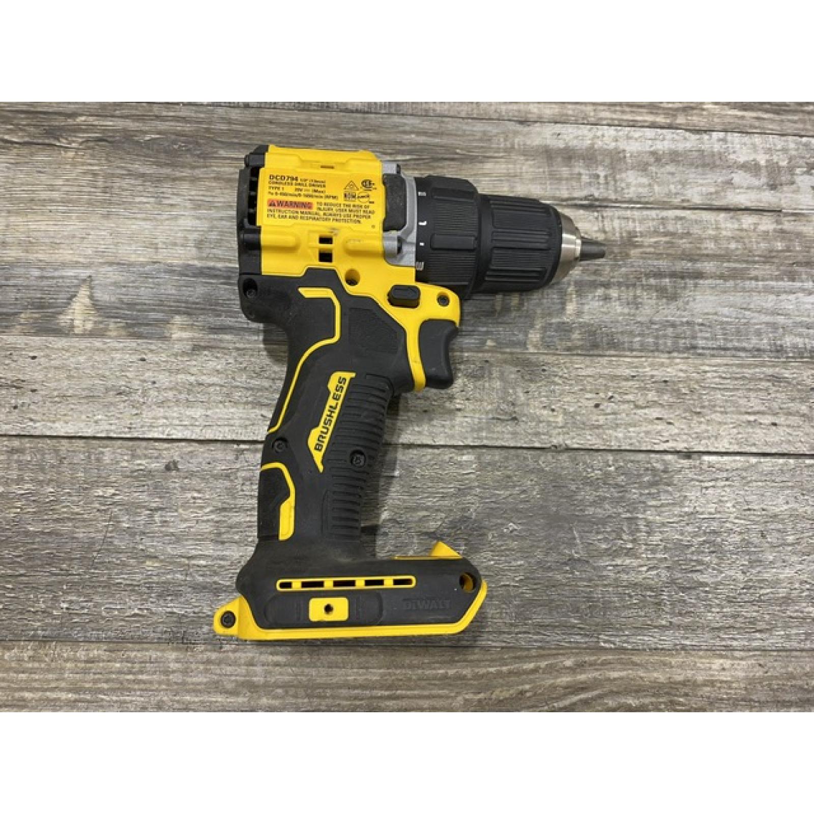 AS-IS DEWALT Atomic 20V Lithium-Ion Cordless Compact 1/2 in. Drill/Driver Kit