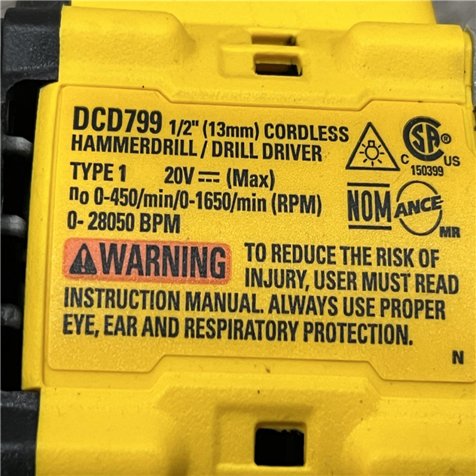 AS-IS DEWALT ATOMIC 20V Lithium-Ion Cordless 1/2 in. Hammer Drill Kit