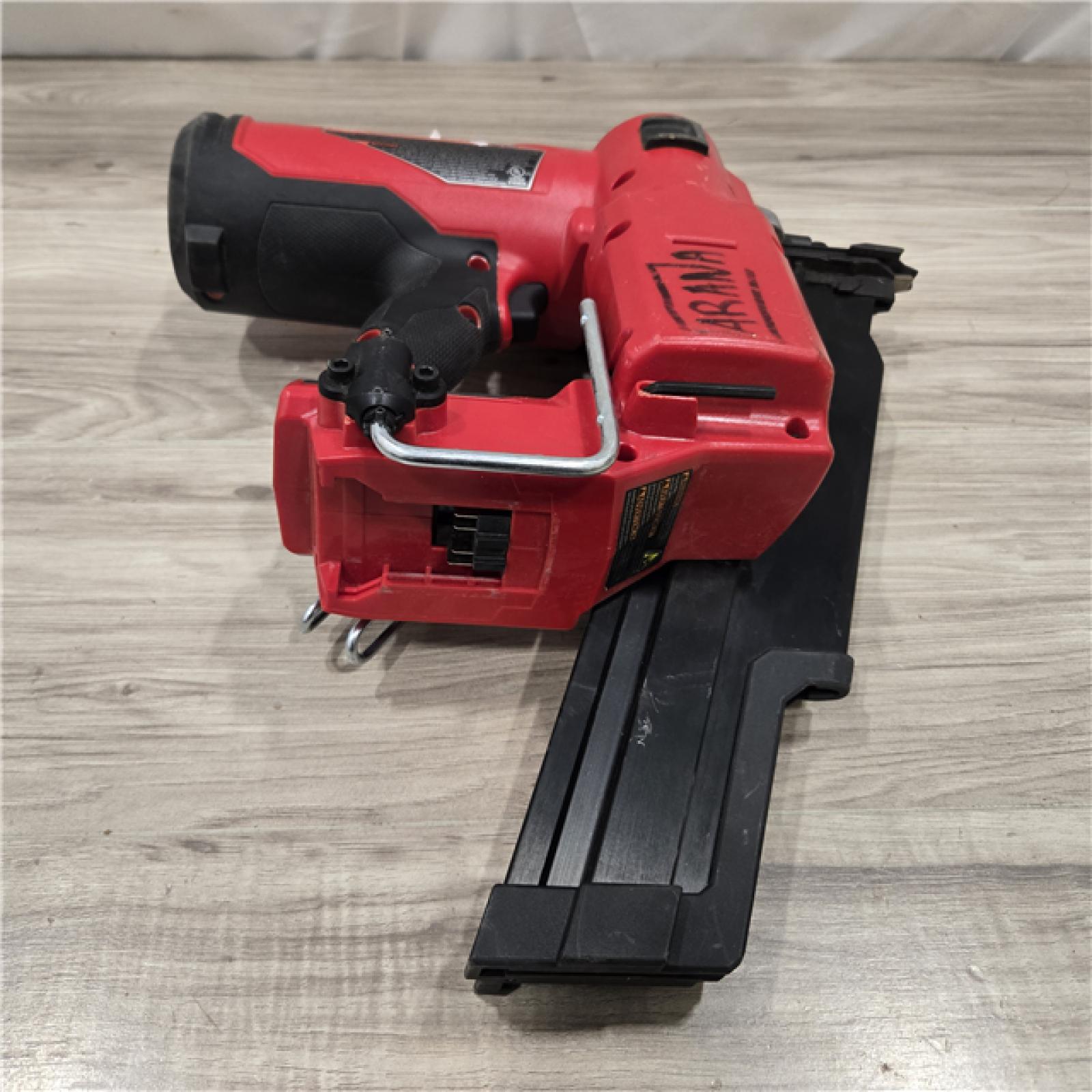 AS-IS Milwaukee 2744-20 M18 FUEL 3-1/2 in. 18V 21-Degree Cordless Framing Nailer (Tool-Only)