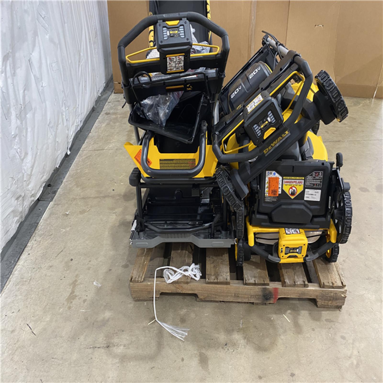 Houston Location - AS-IS Lawn Pallet