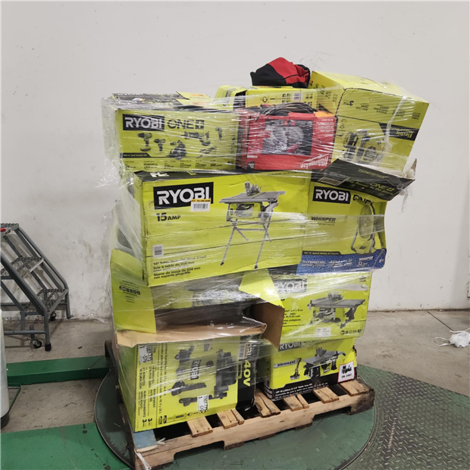 Dallas Location - As-Is Tool Pallet